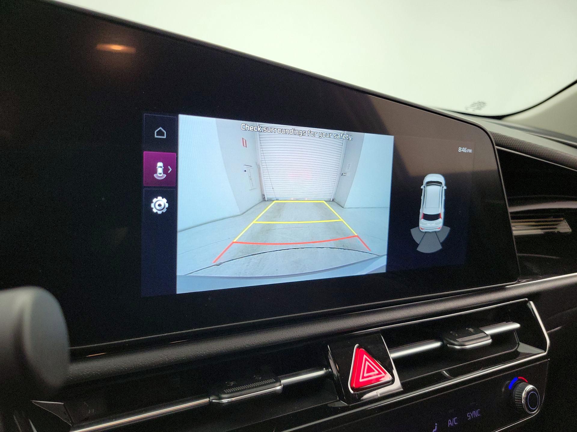 Thumbnail: 2024 Kia Niro - 15