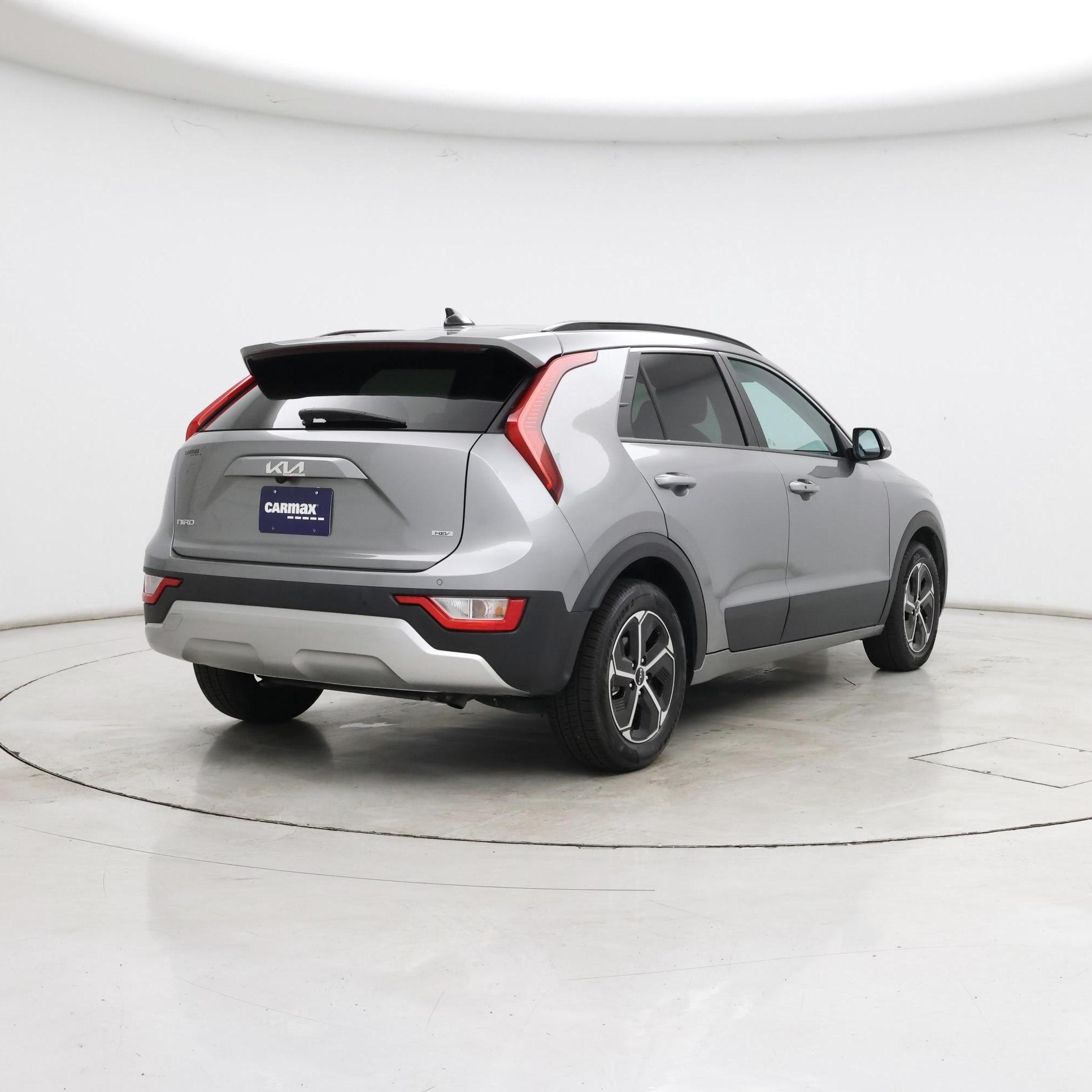 Thumbnail: 2024 Kia Niro - 8