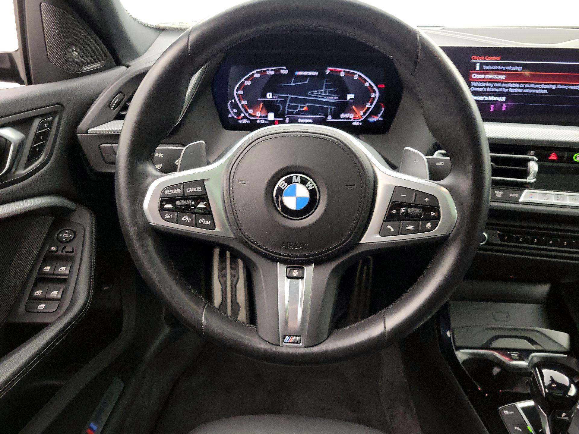 Thumbnail: 2023 BMW 2 Series - 10