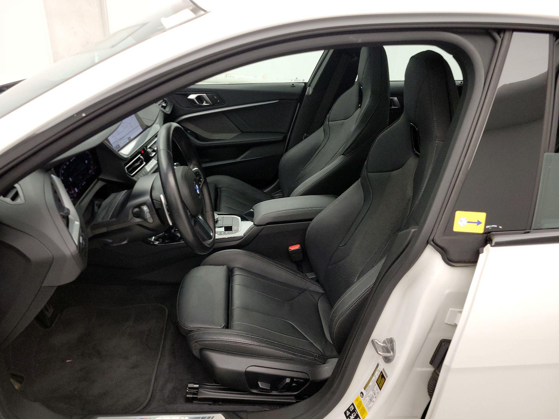 Thumbnail: 2023 BMW 2 Series - 11