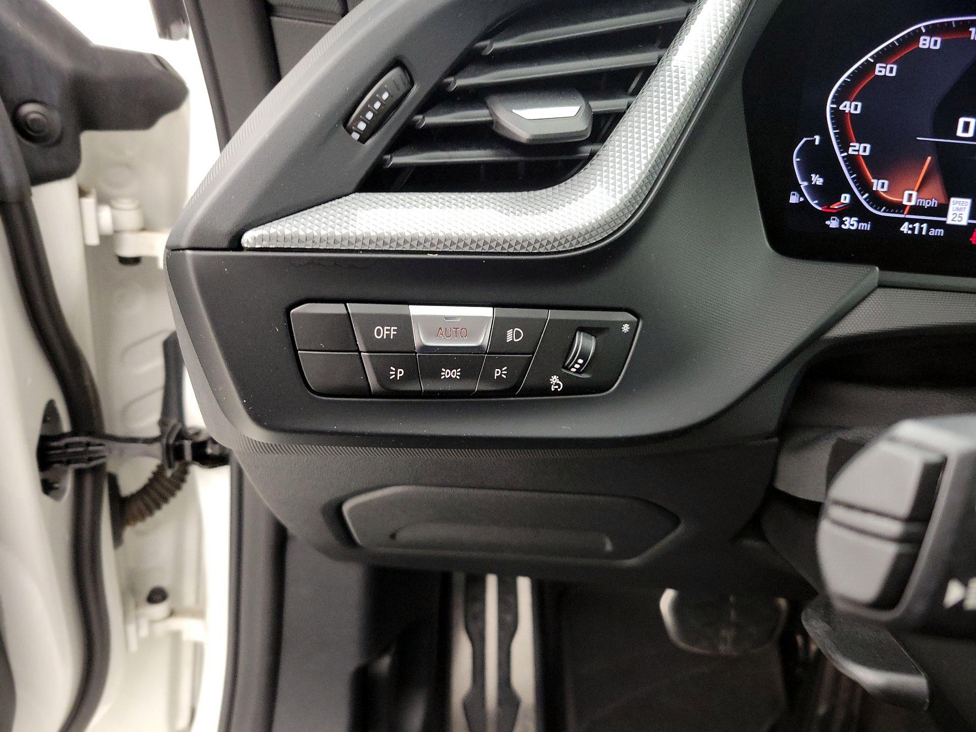 Thumbnail: 2023 BMW 2 Series - 13