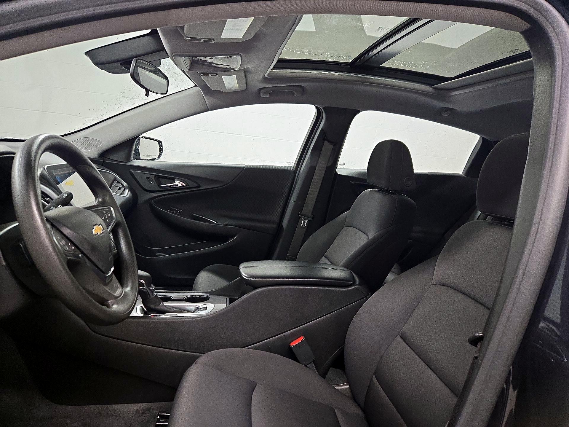 Thumbnail: 2023 Chevrolet Malibu - 19