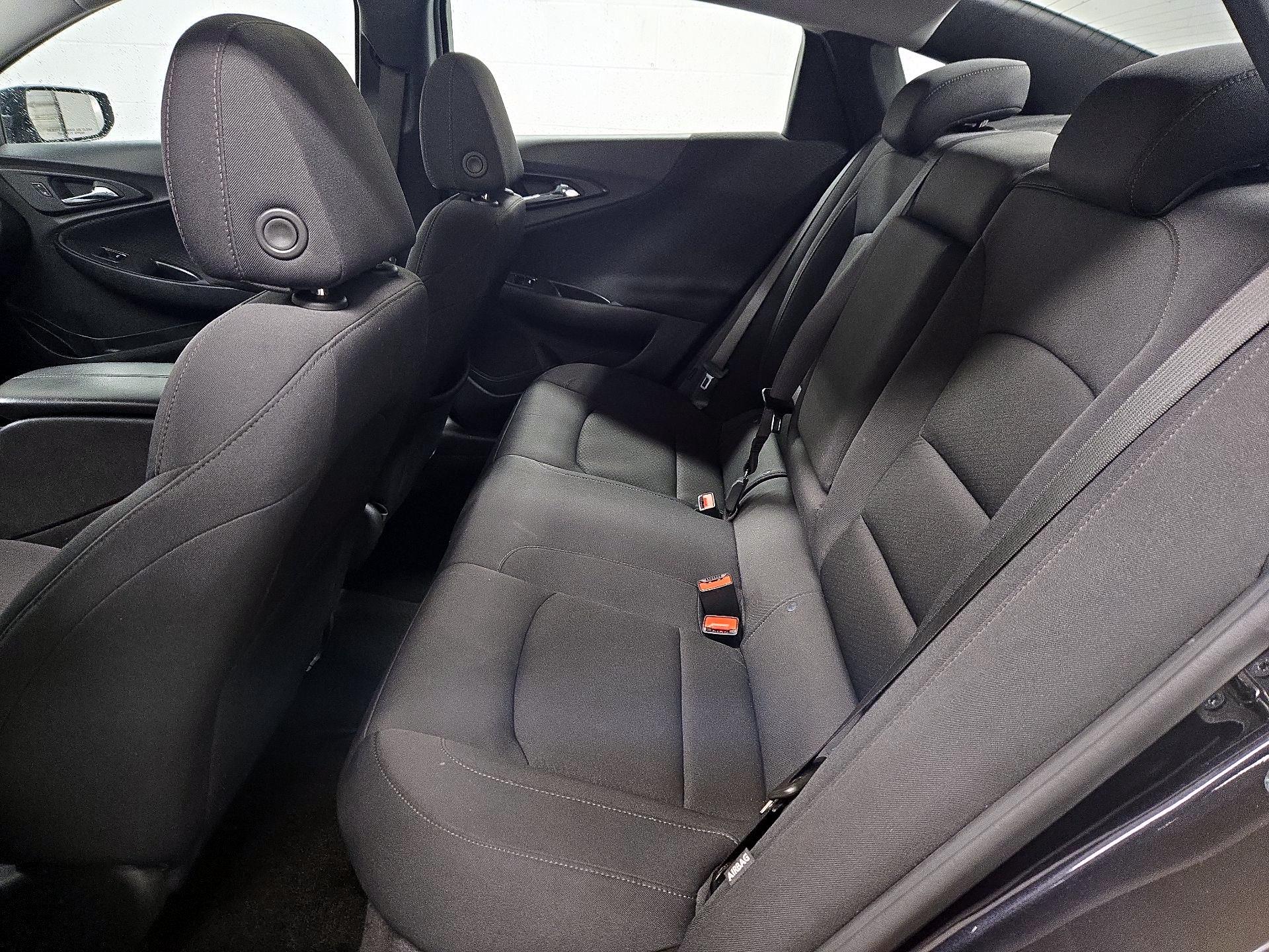 Thumbnail: 2023 Chevrolet Malibu - 20