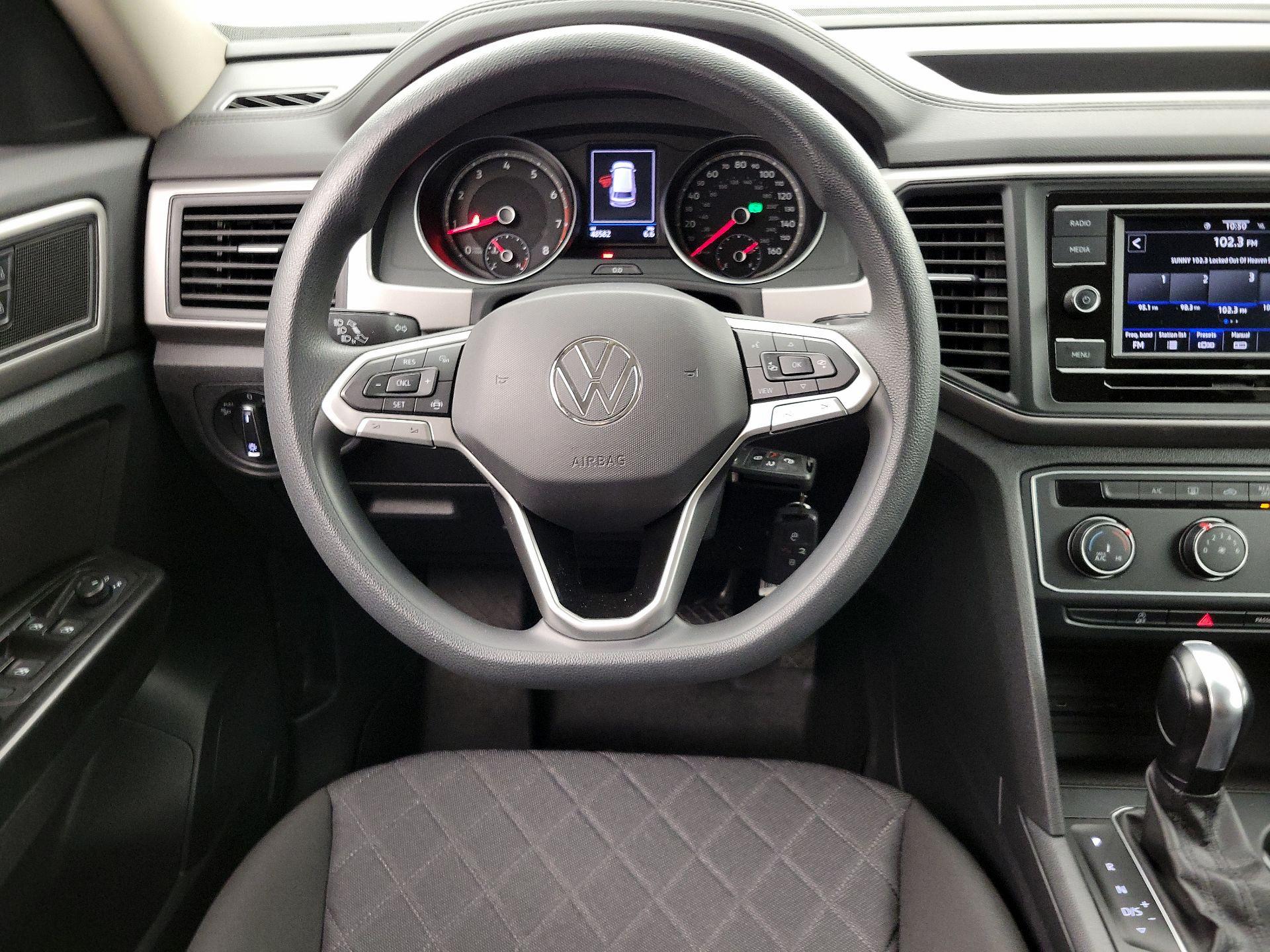 Thumbnail: 2021 Volkswagen Atlas - 10