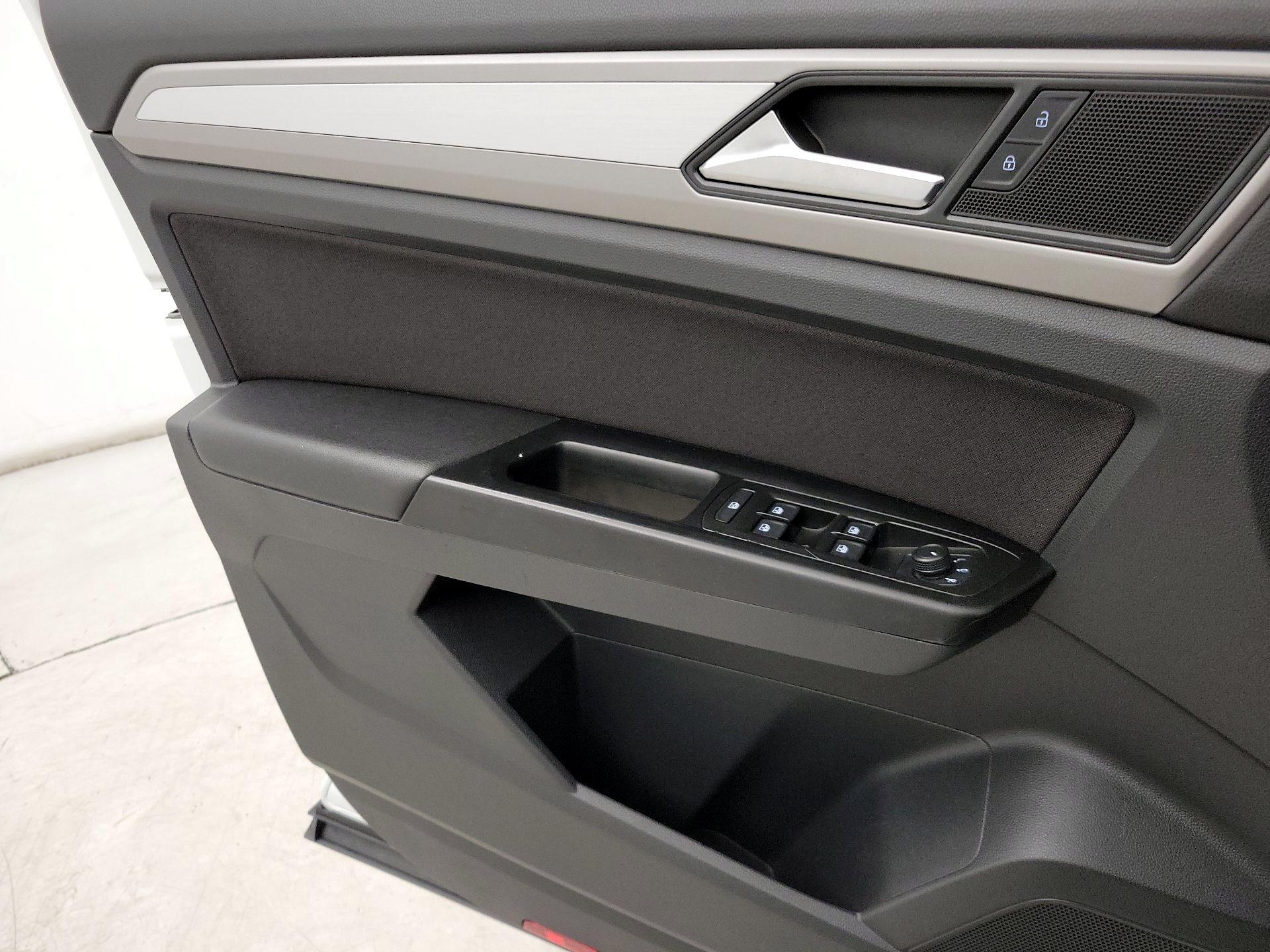 Thumbnail: 2021 Volkswagen Atlas - 12