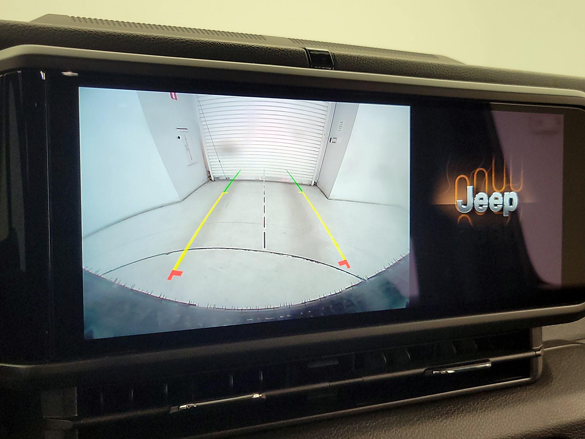 Thumbnail: 2025 Jeep Wrangler - 14