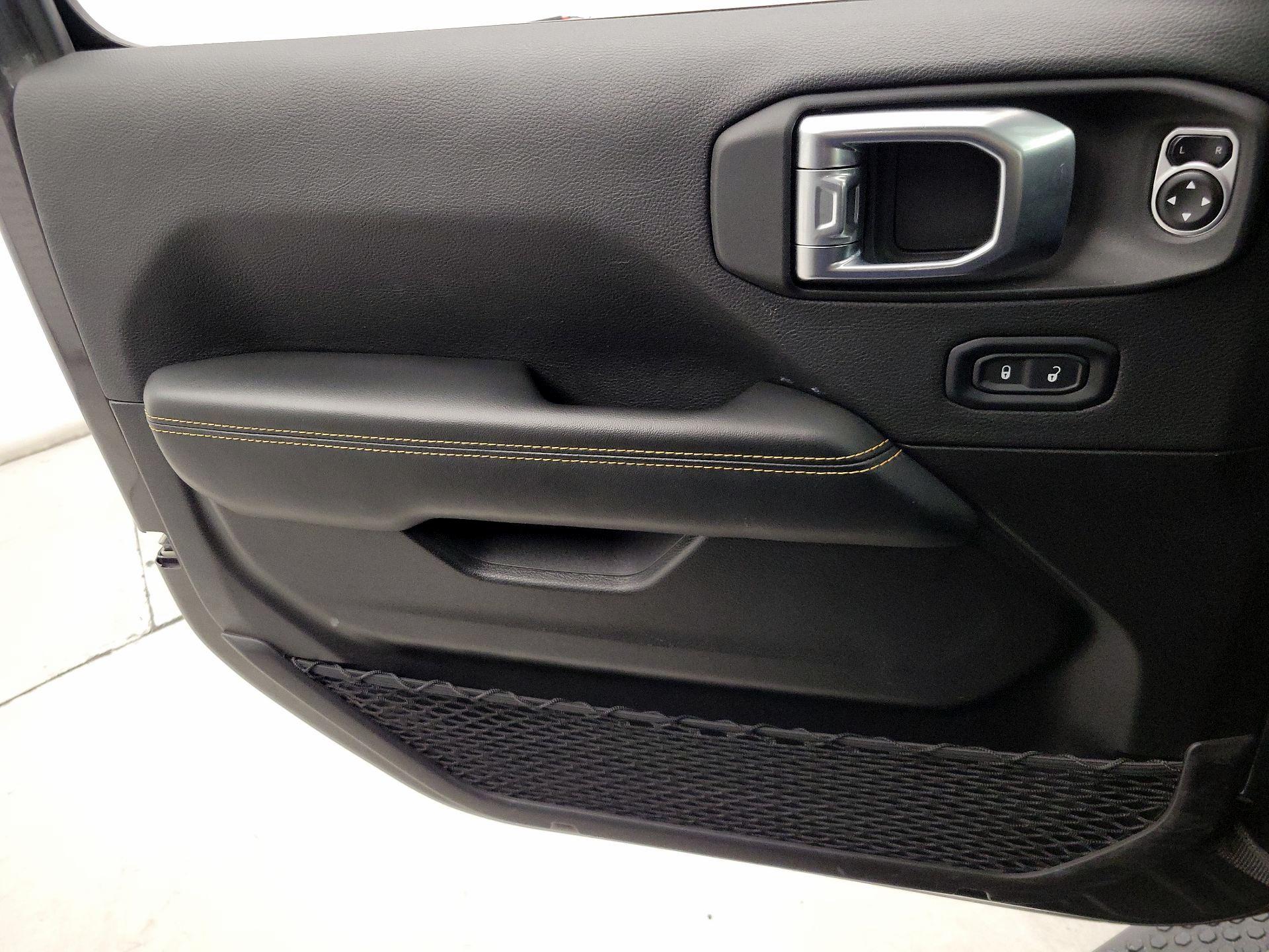 Thumbnail: 2025 Jeep Wrangler - 12