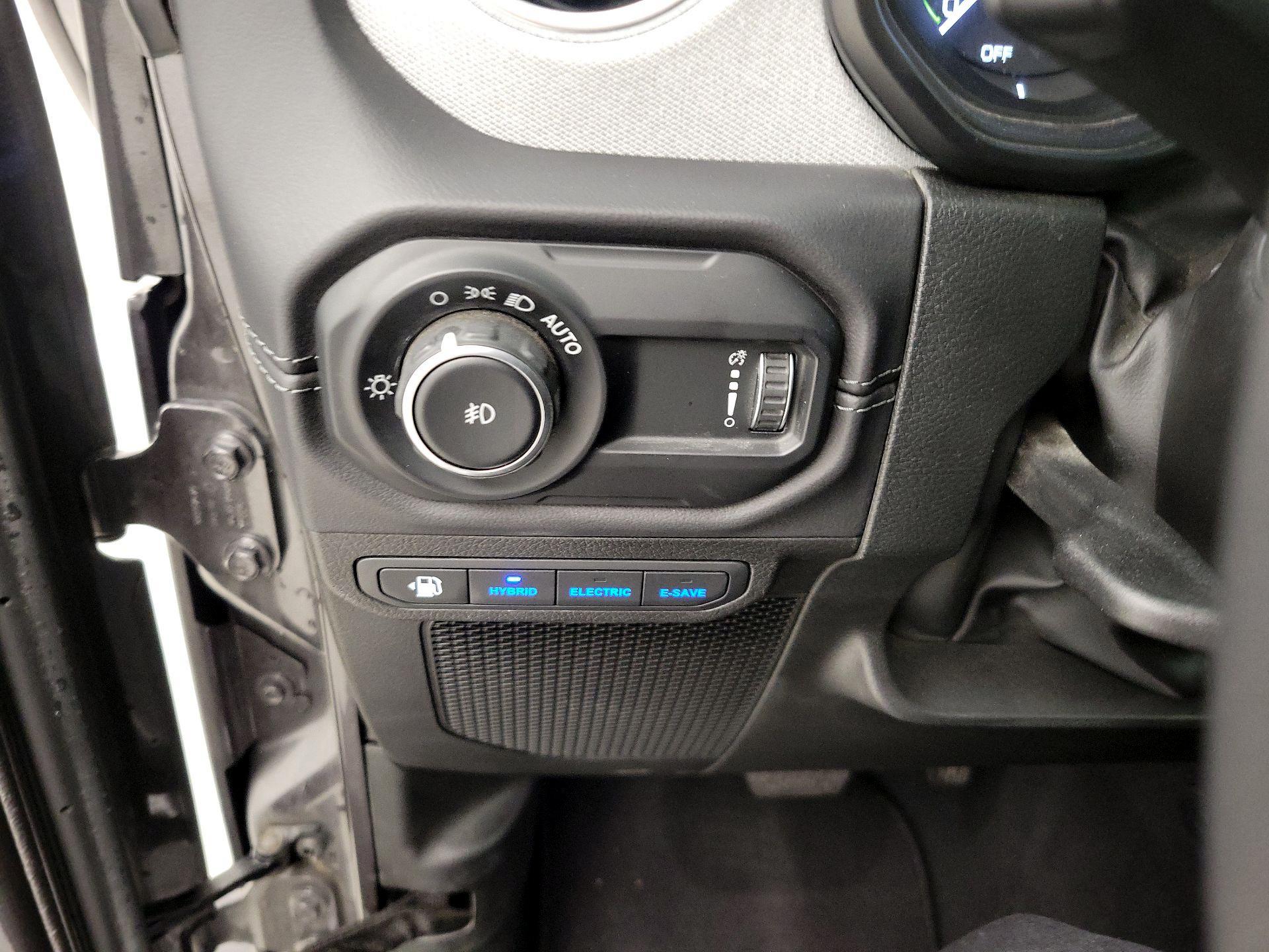 Thumbnail: 2025 Jeep Wrangler - 13