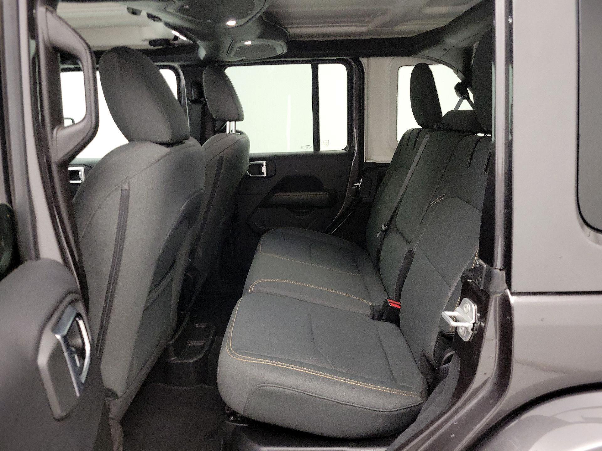 Thumbnail: 2025 Jeep Wrangler - 19