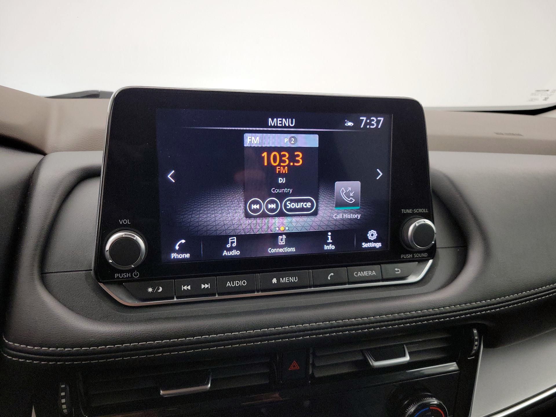 Thumbnail: 2022 Nissan Rogue - 15