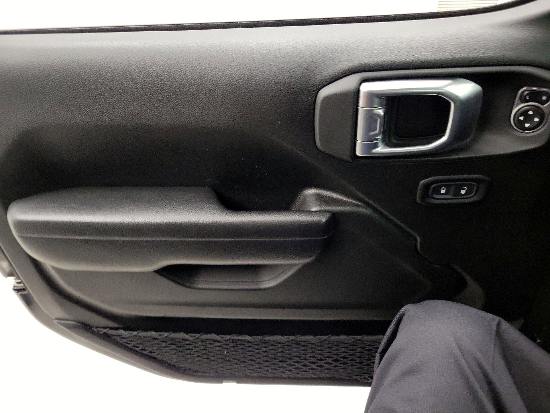 Thumbnail: 2024 Jeep Wrangler - 12