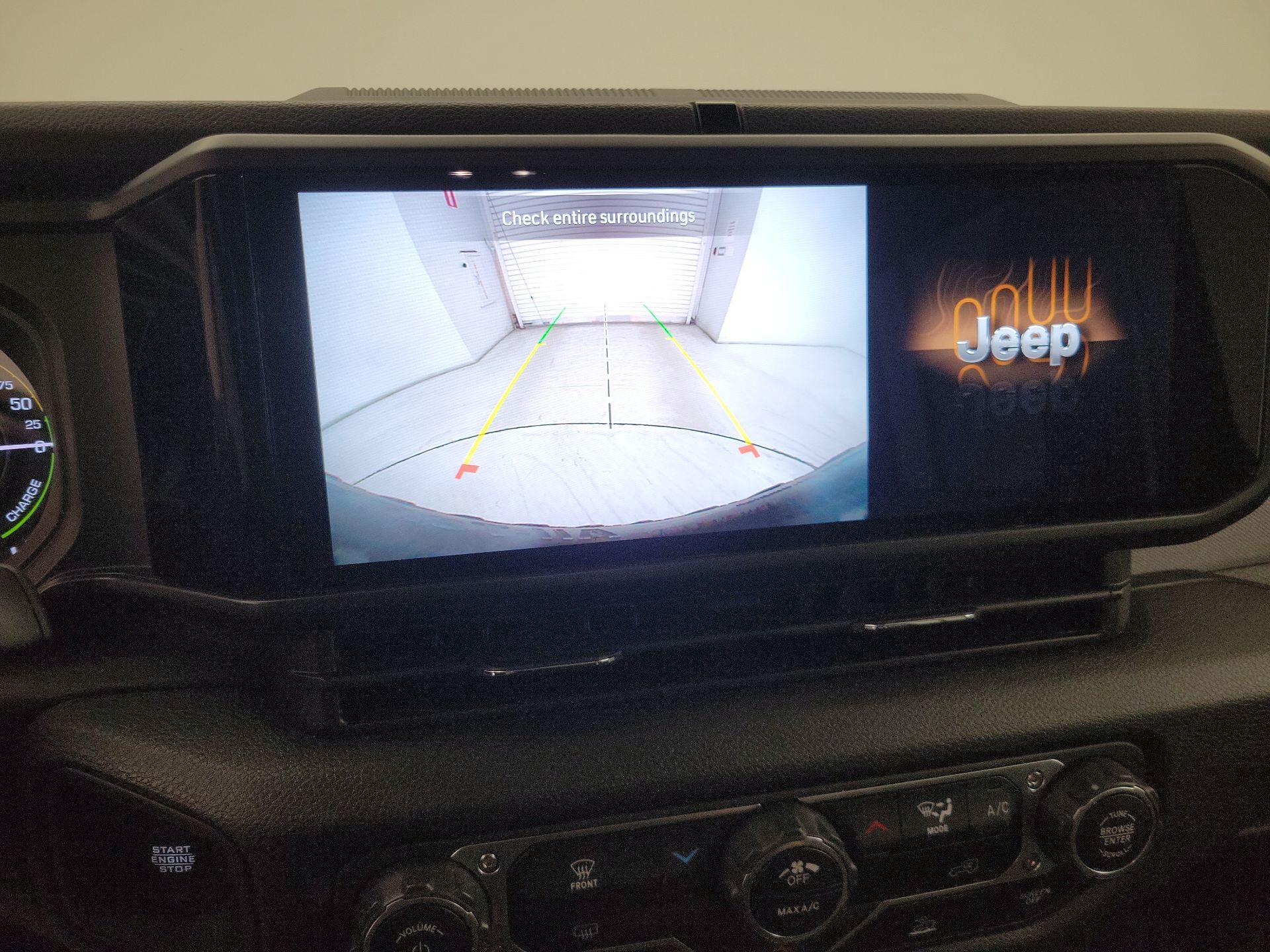 Thumbnail: 2025 Jeep Wrangler - 14