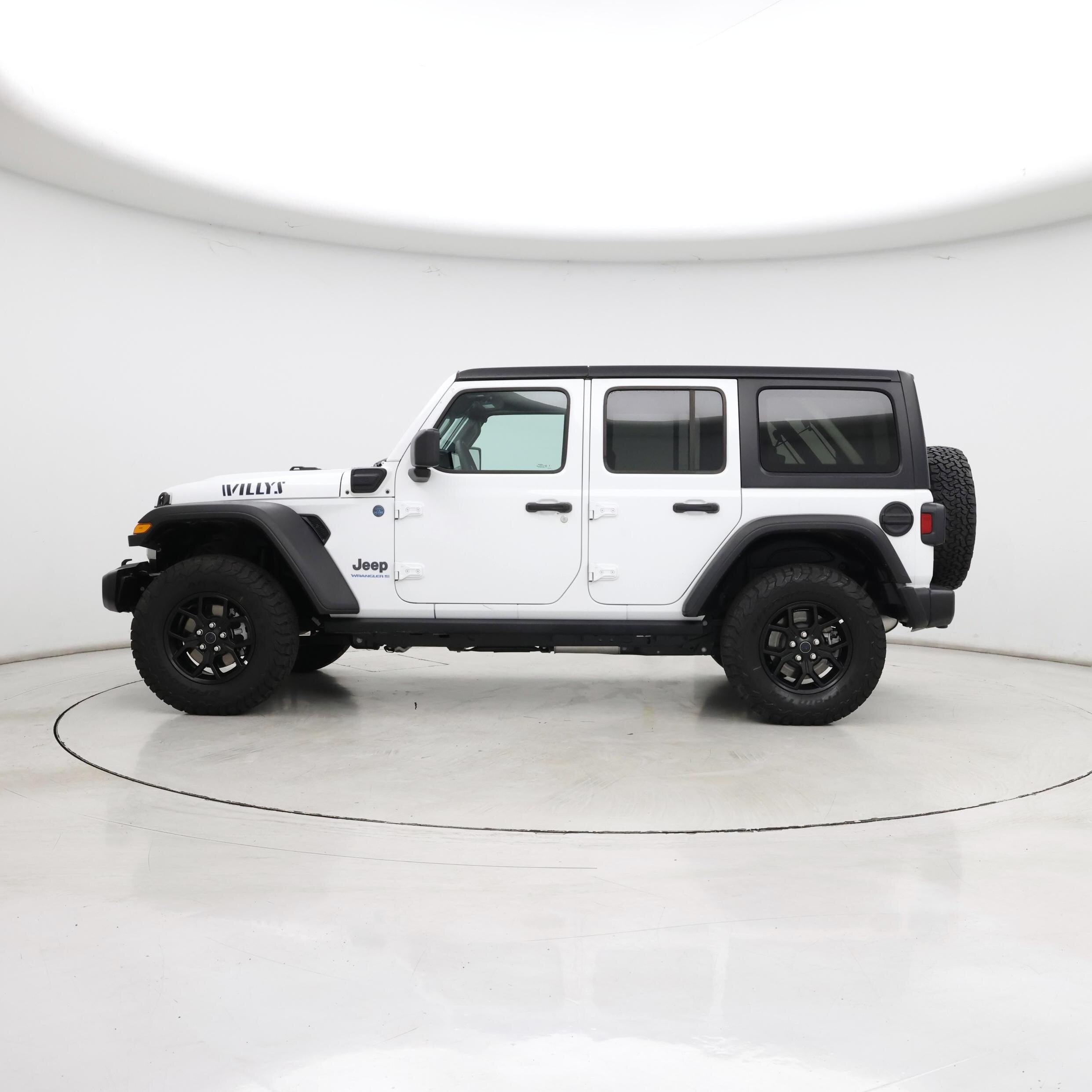 Thumbnail: 2025 Jeep Wrangler - 3