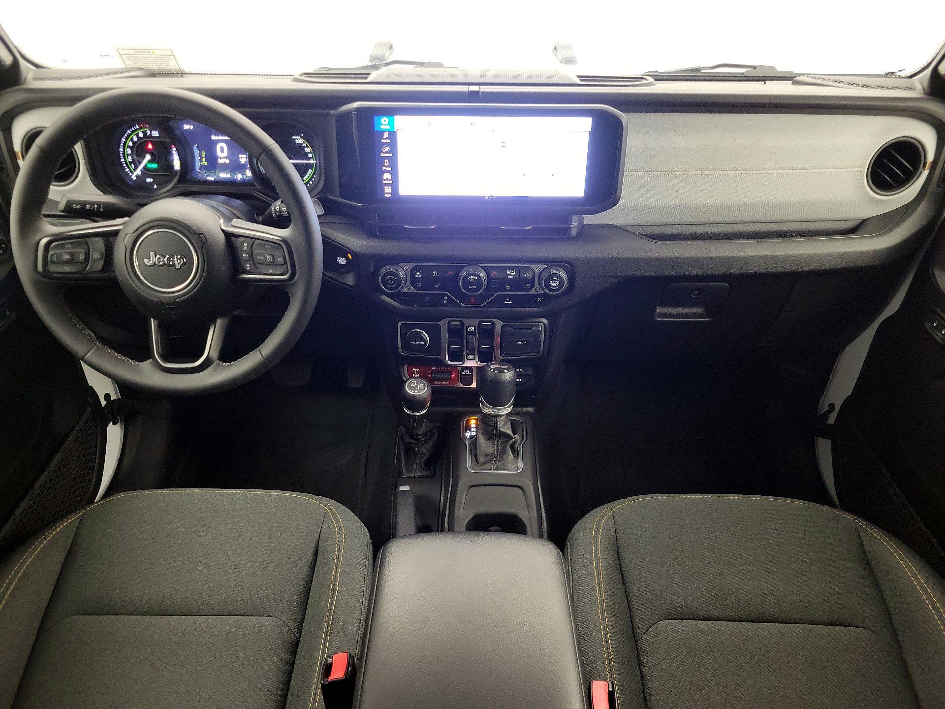 Thumbnail: 2025 Jeep Wrangler - 9