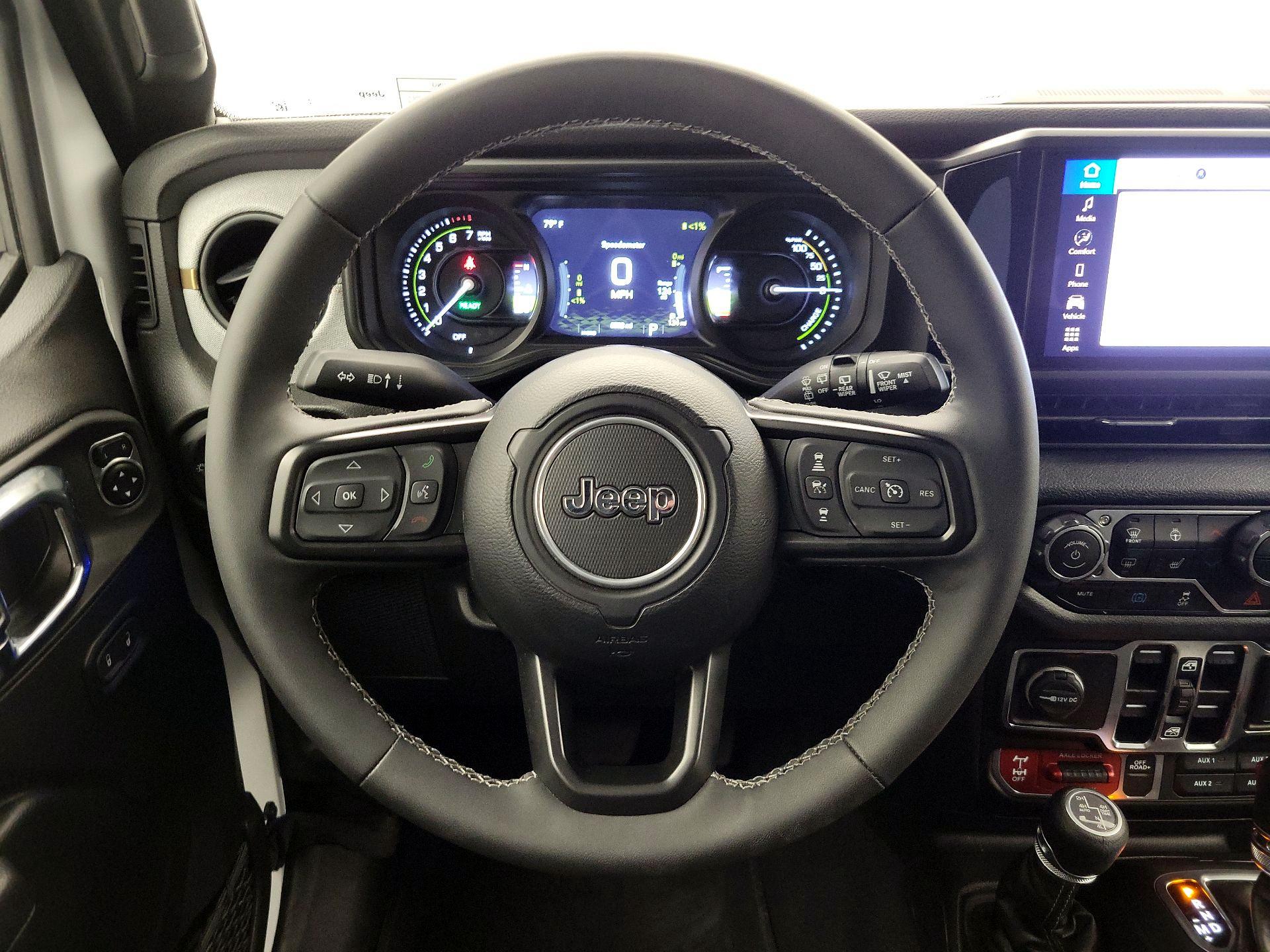 Thumbnail: 2025 Jeep Wrangler - 10