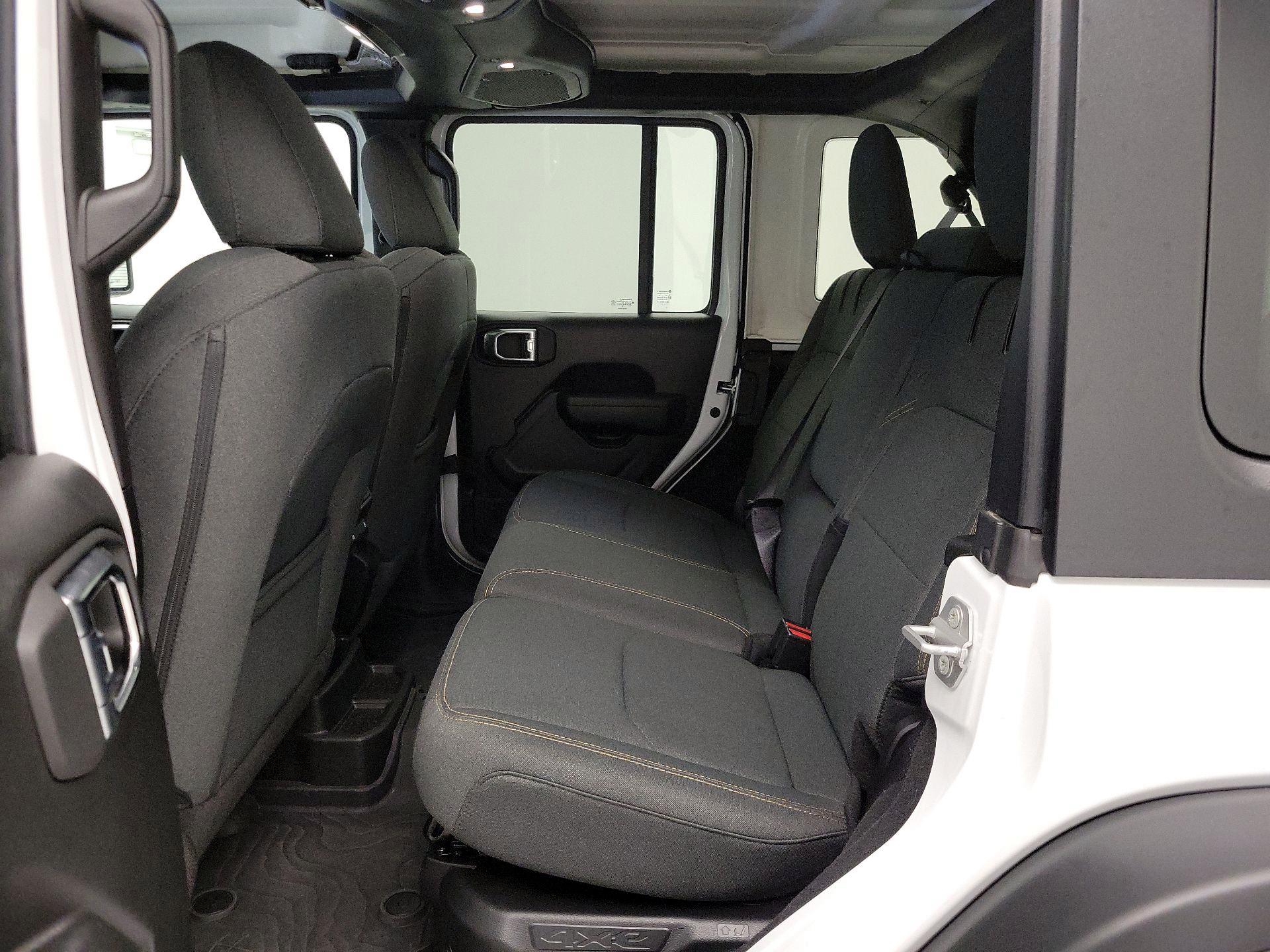 Thumbnail: 2025 Jeep Wrangler - 19