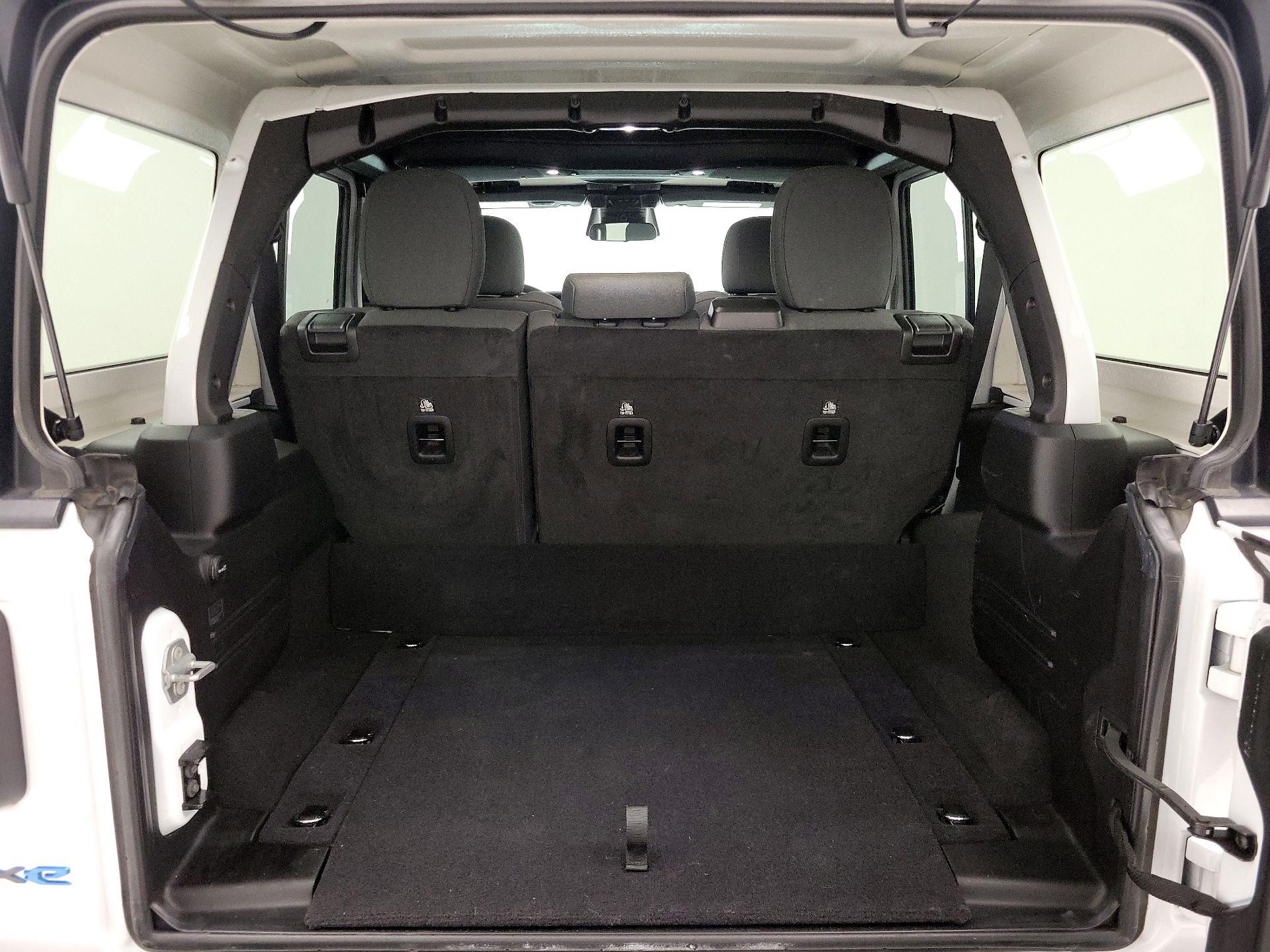 Thumbnail: 2025 Jeep Wrangler - 20