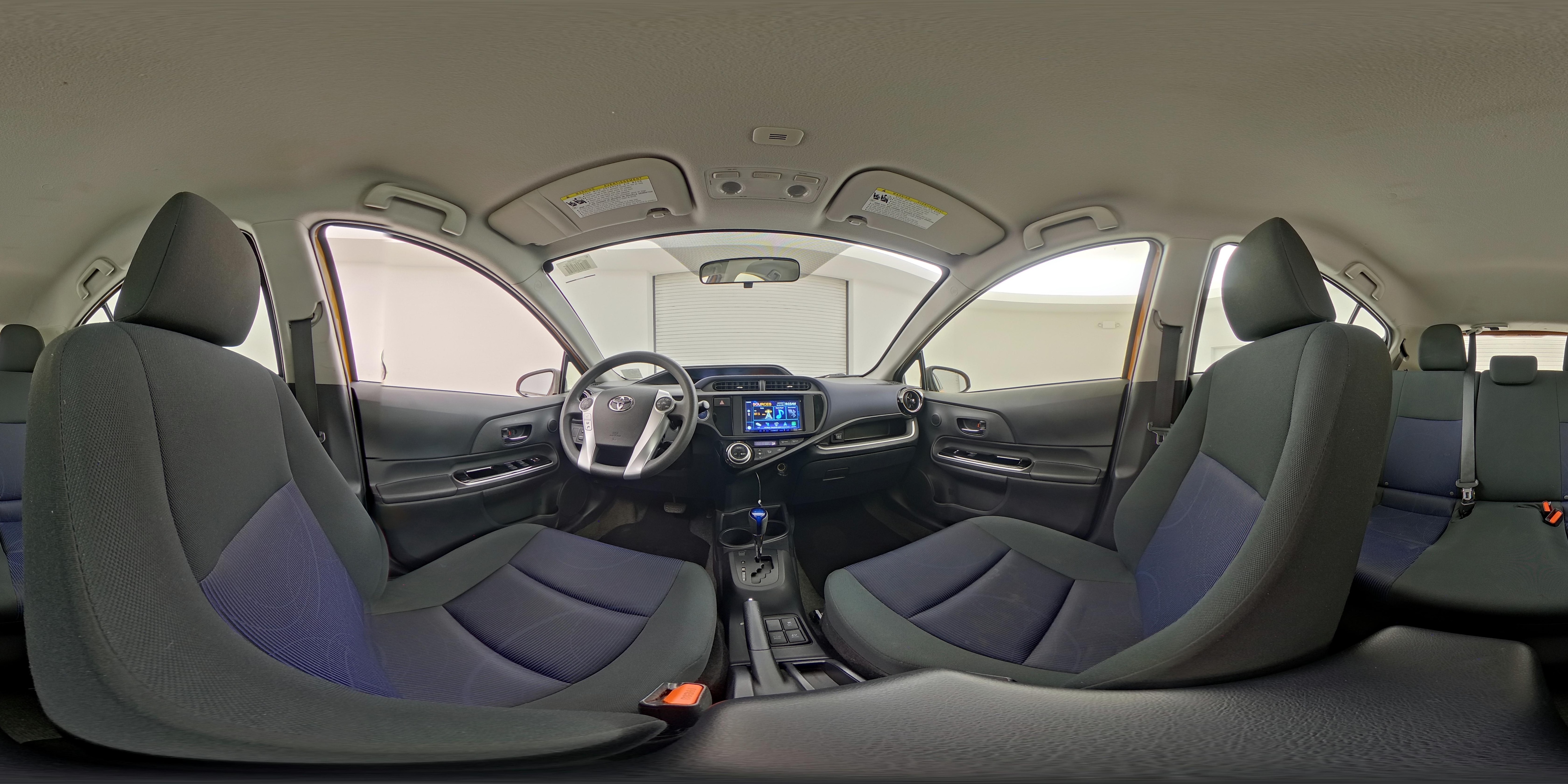 2015 Toyota Prius c Three - Photo 22