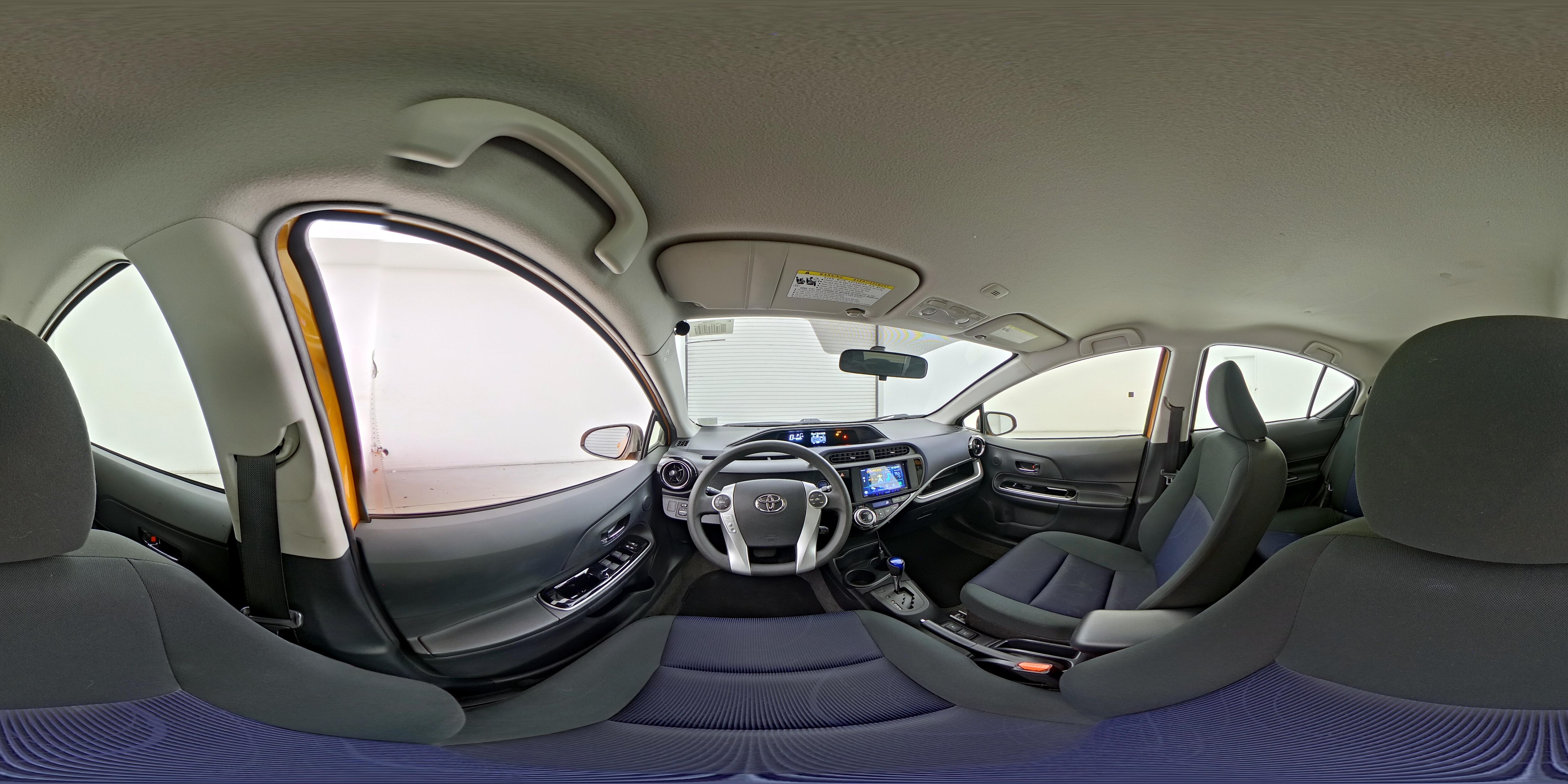 2015 Toyota Prius c Three - Photo 24