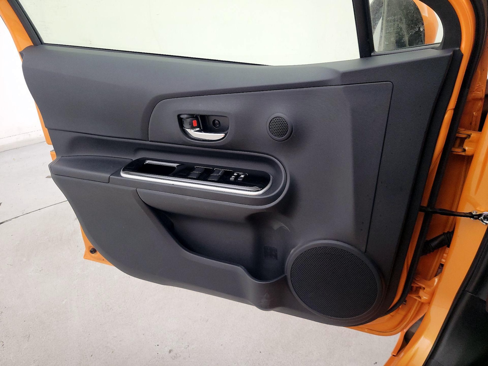 2015 Toyota Prius c Three - Photo 14
