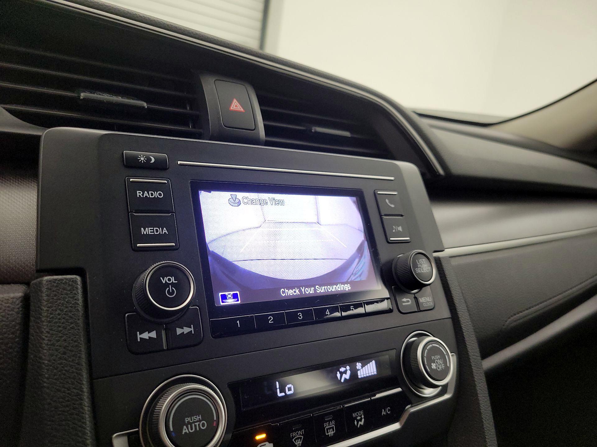 Thumbnail: 2016 Honda Civic - 14