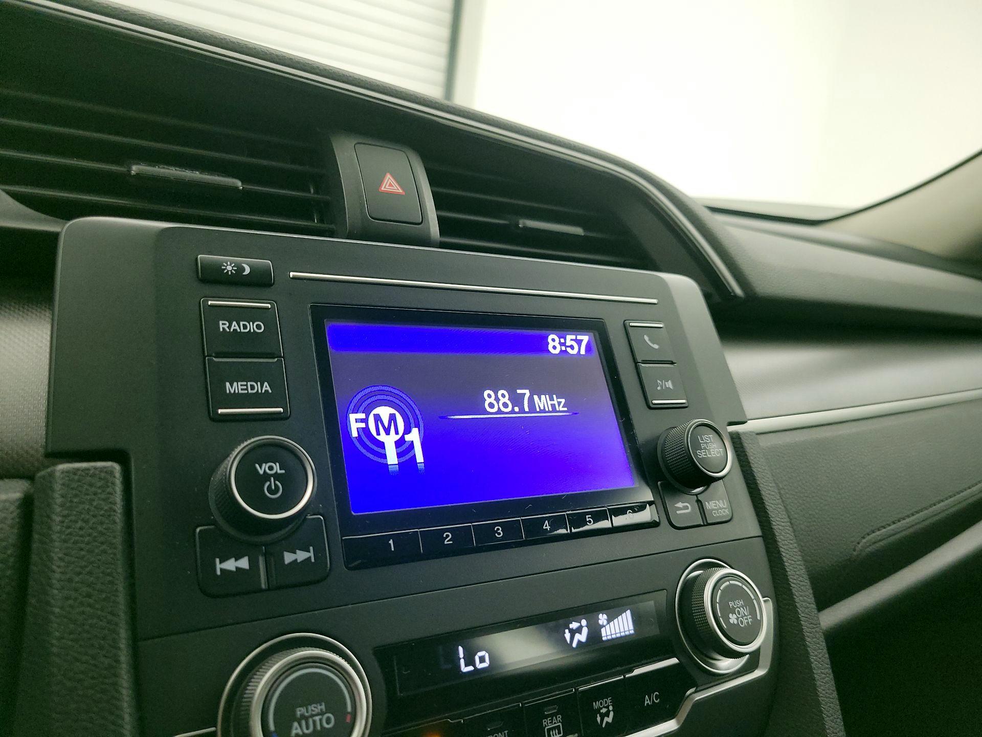 Thumbnail: 2016 Honda Civic - 15