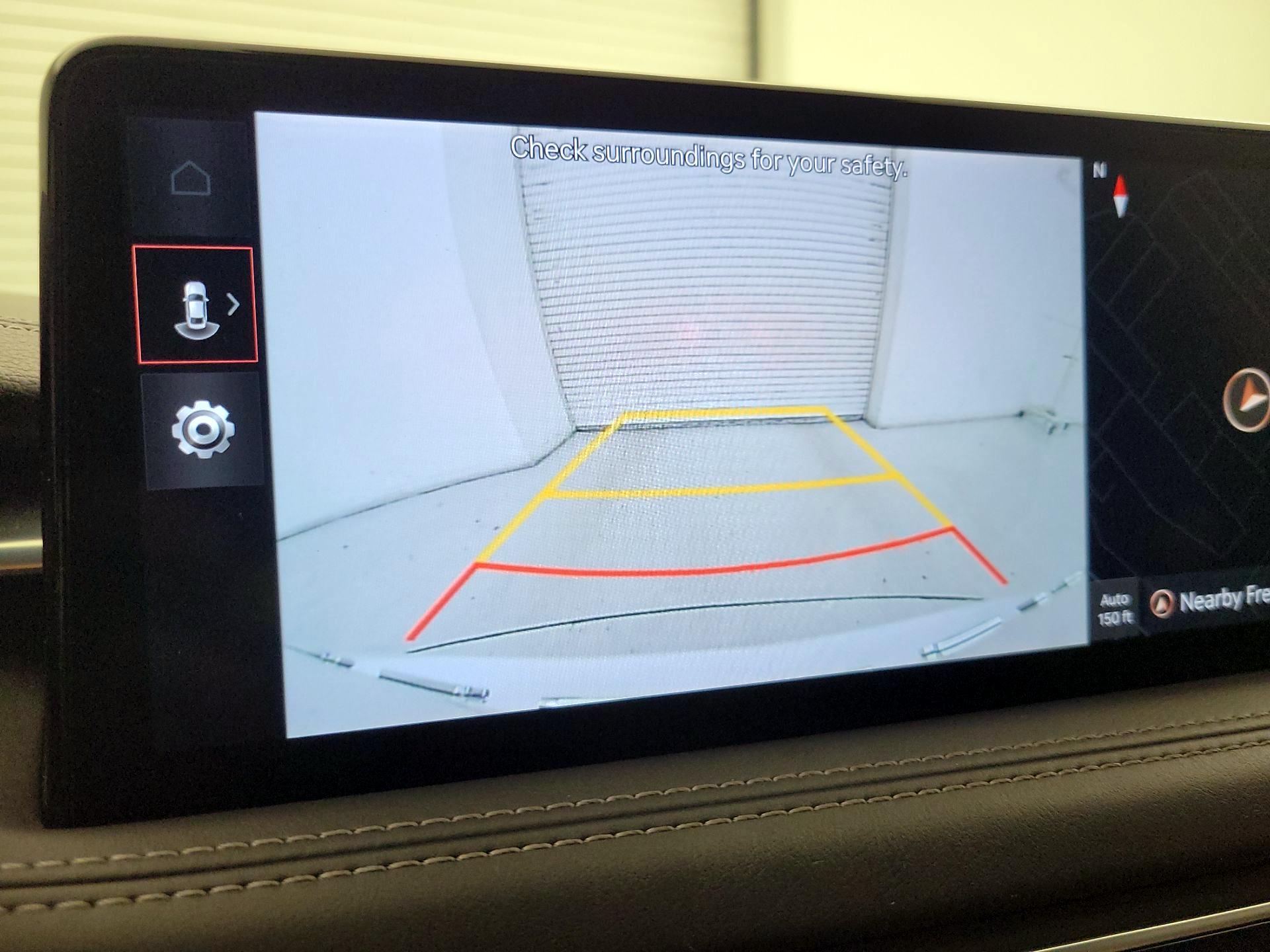 Thumbnail: 2023 Genesis G70 - 15