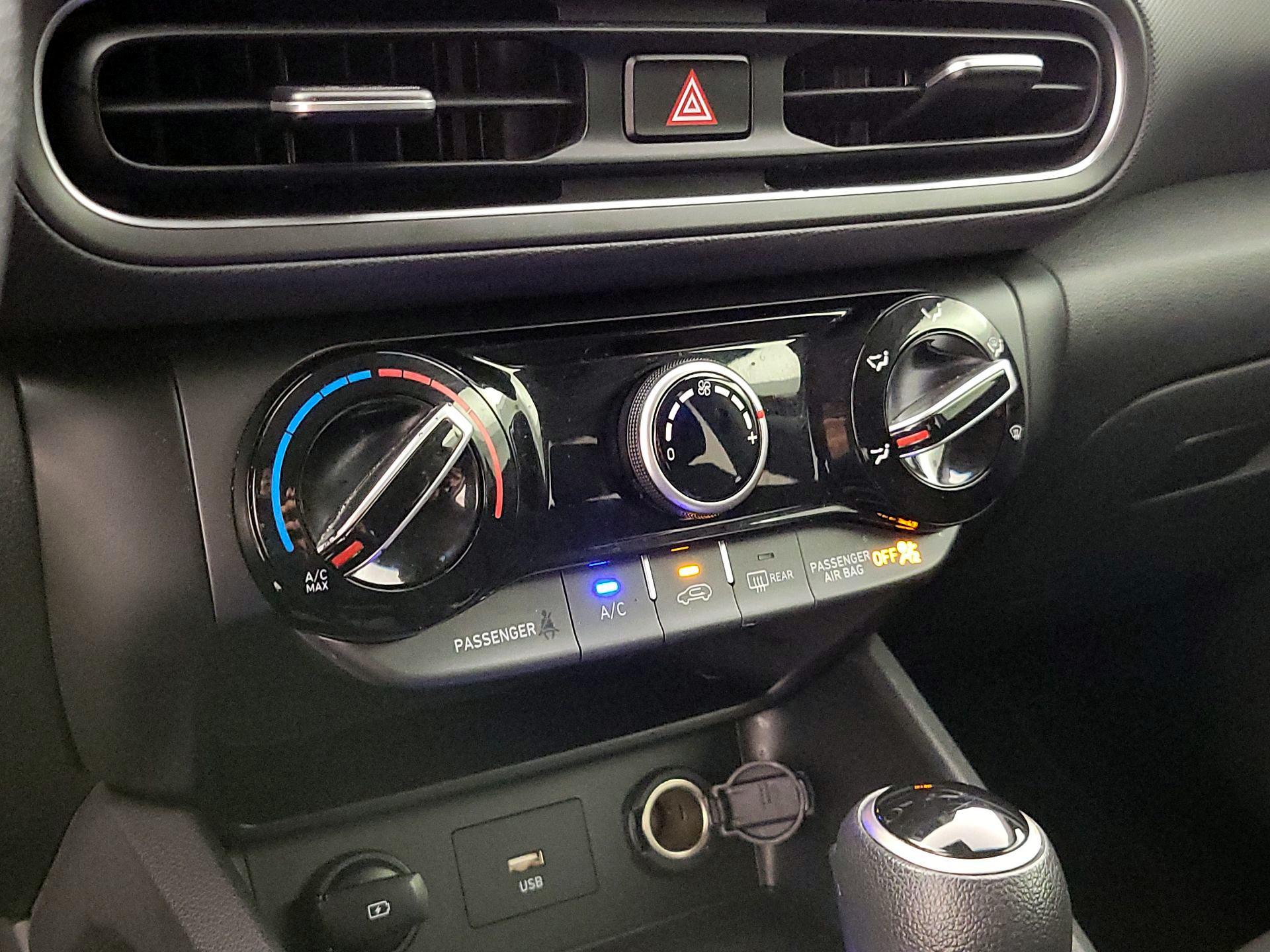 Thumbnail: 2022 Hyundai Kona - 16