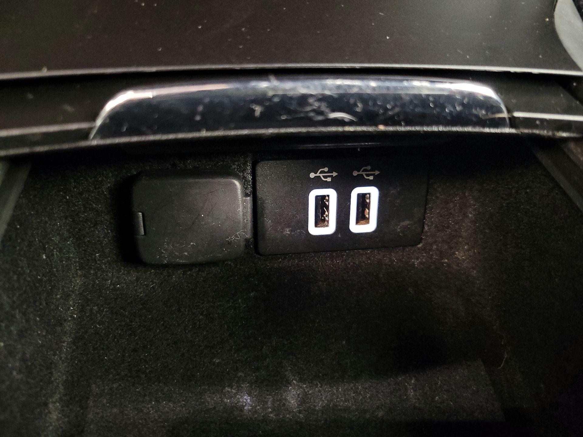 Thumbnail: 2019 Lincoln MKC - 19