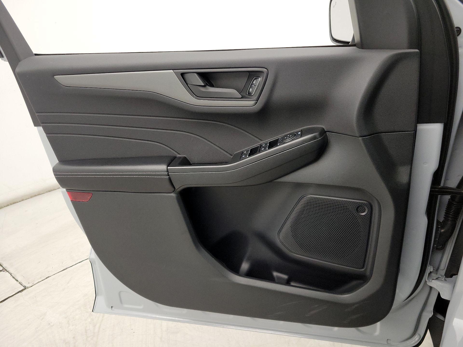 Thumbnail: 2025 Ford Escape - 12