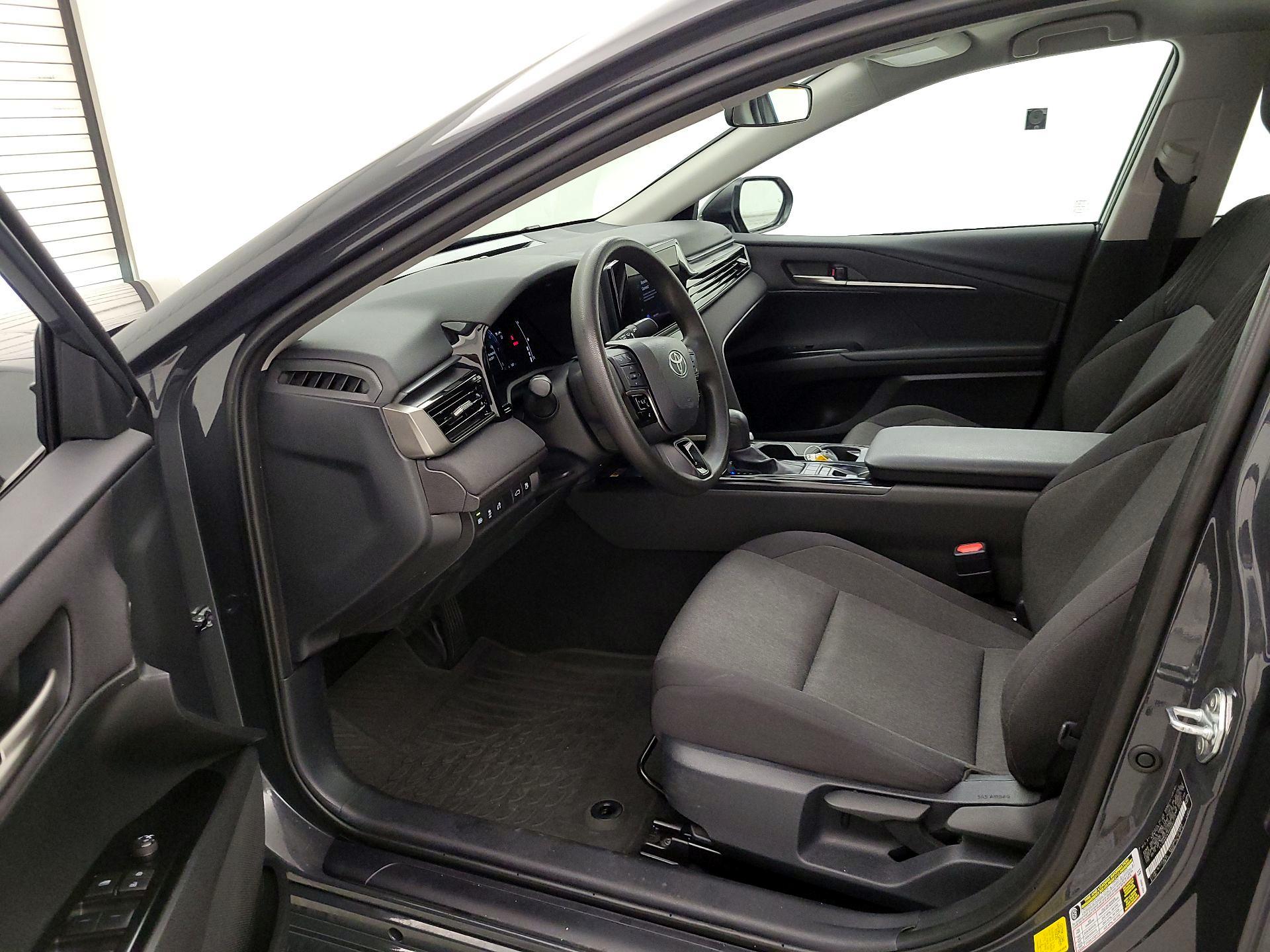 Thumbnail: 2025 Toyota Camry - 11