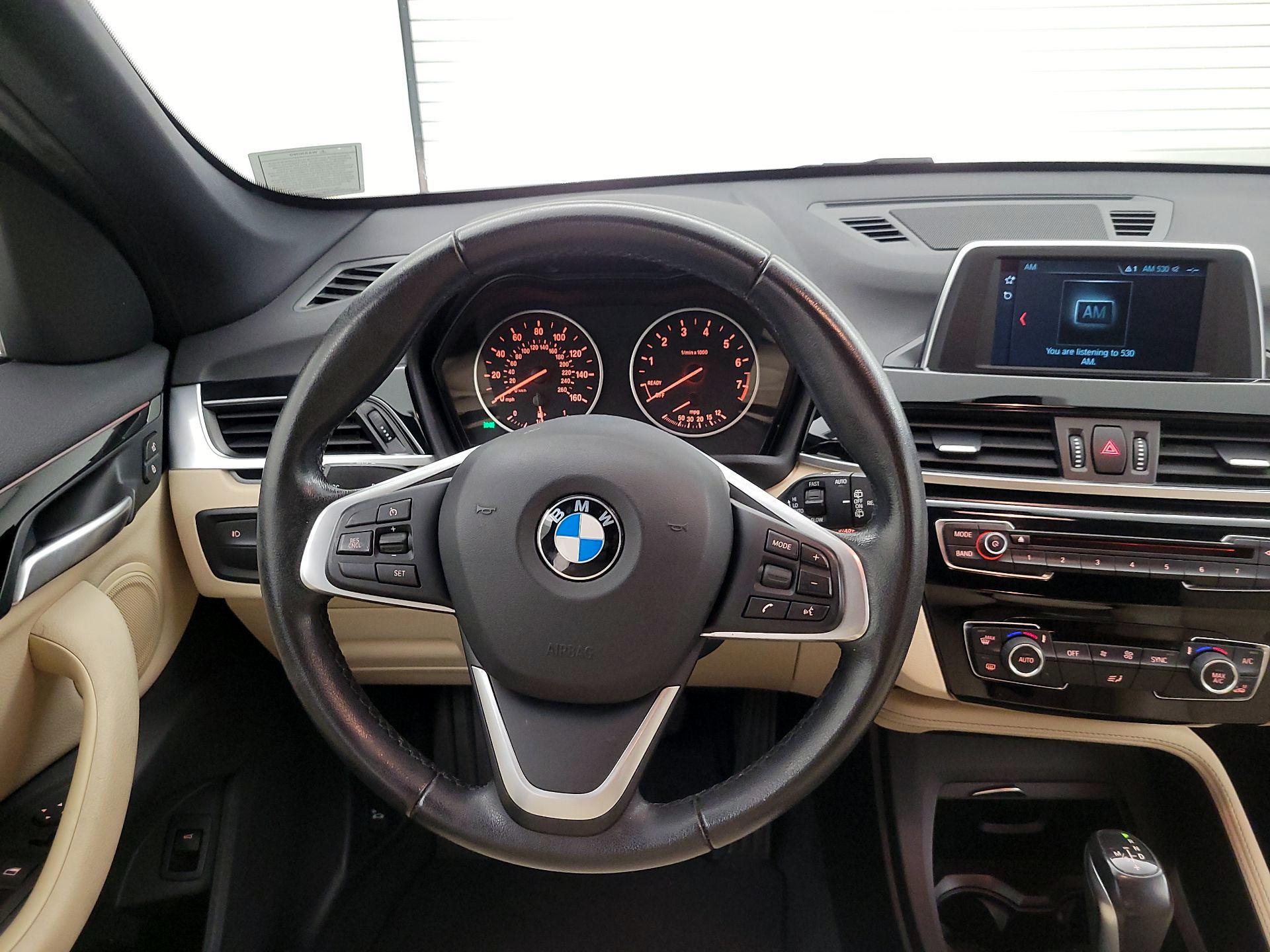 Thumbnail: 2018 BMW X1 - 10