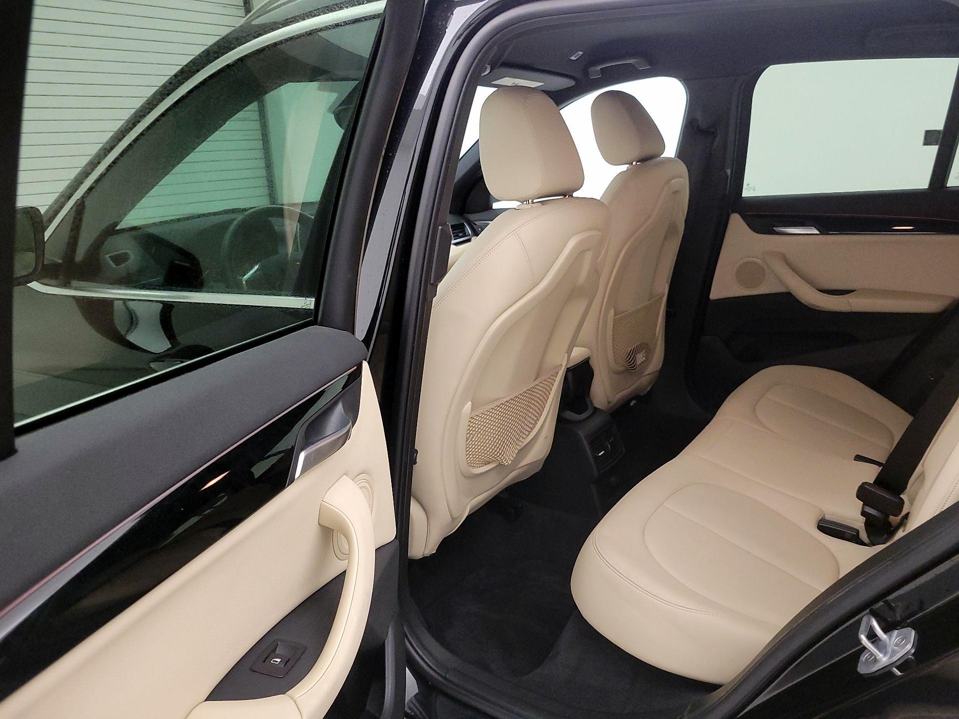 Thumbnail: 2018 BMW X1 - 19