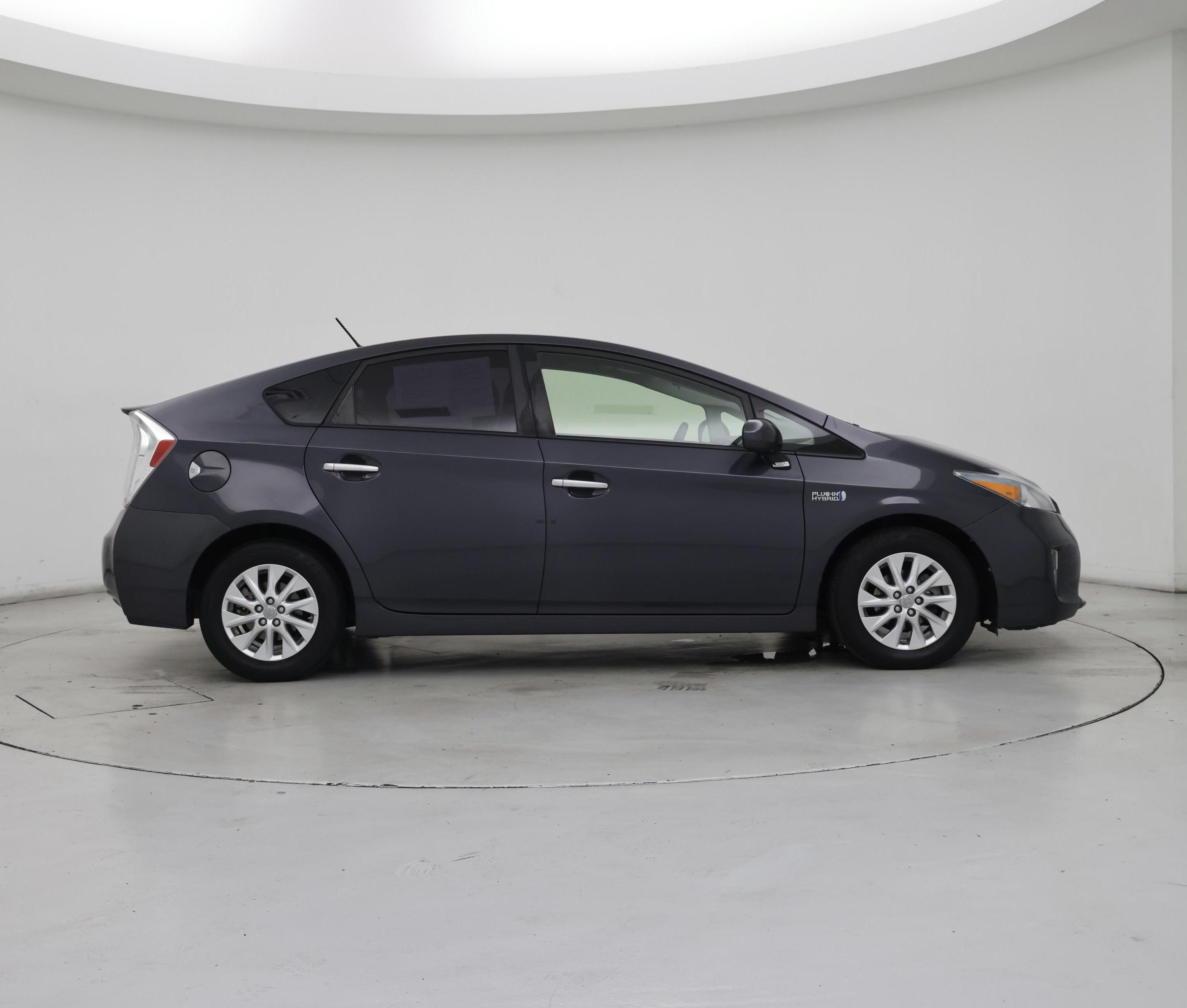 Thumbnail: 2014 Toyota Prius - 7