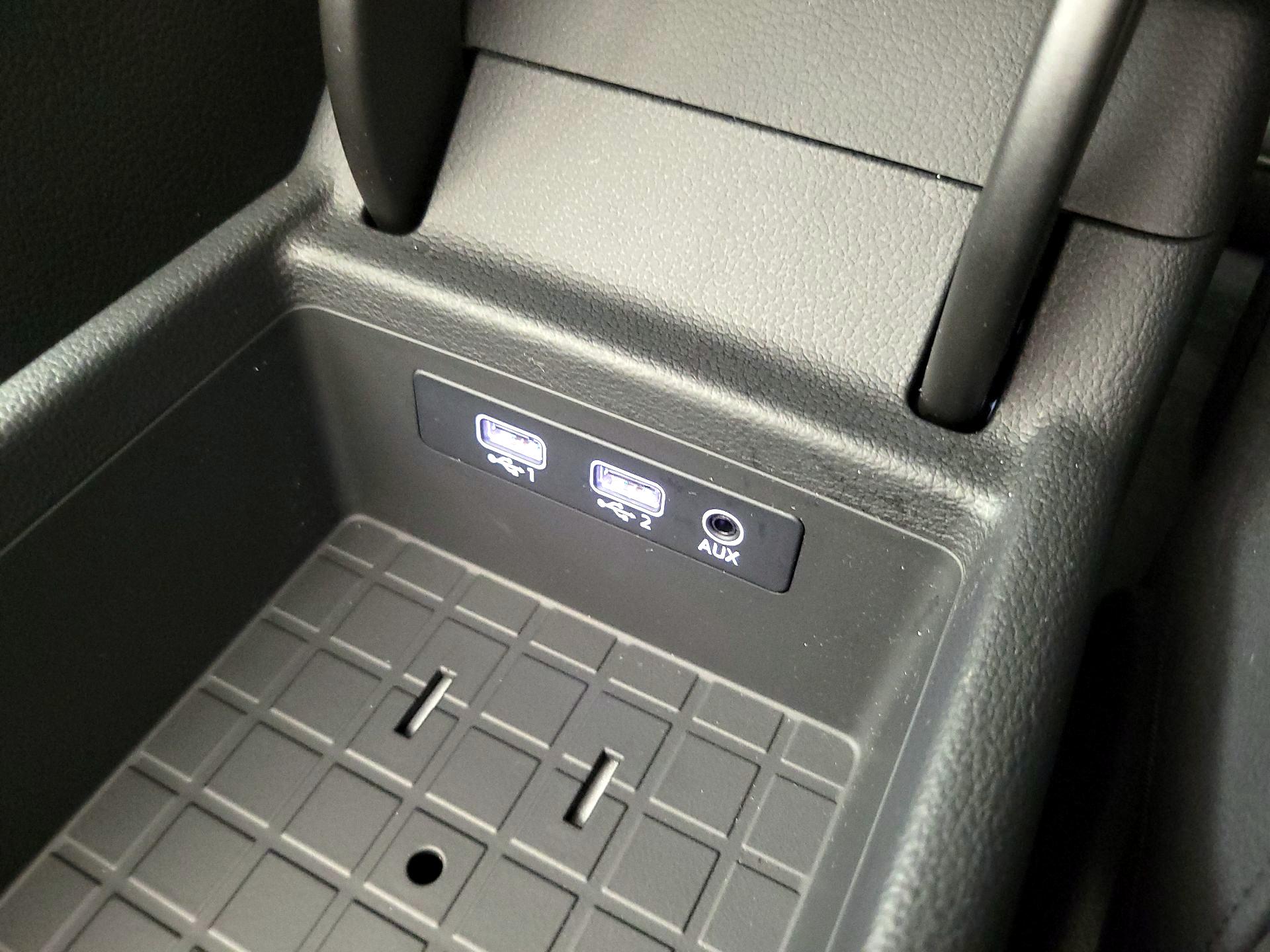 Thumbnail: 2017 Audi A4 - 18