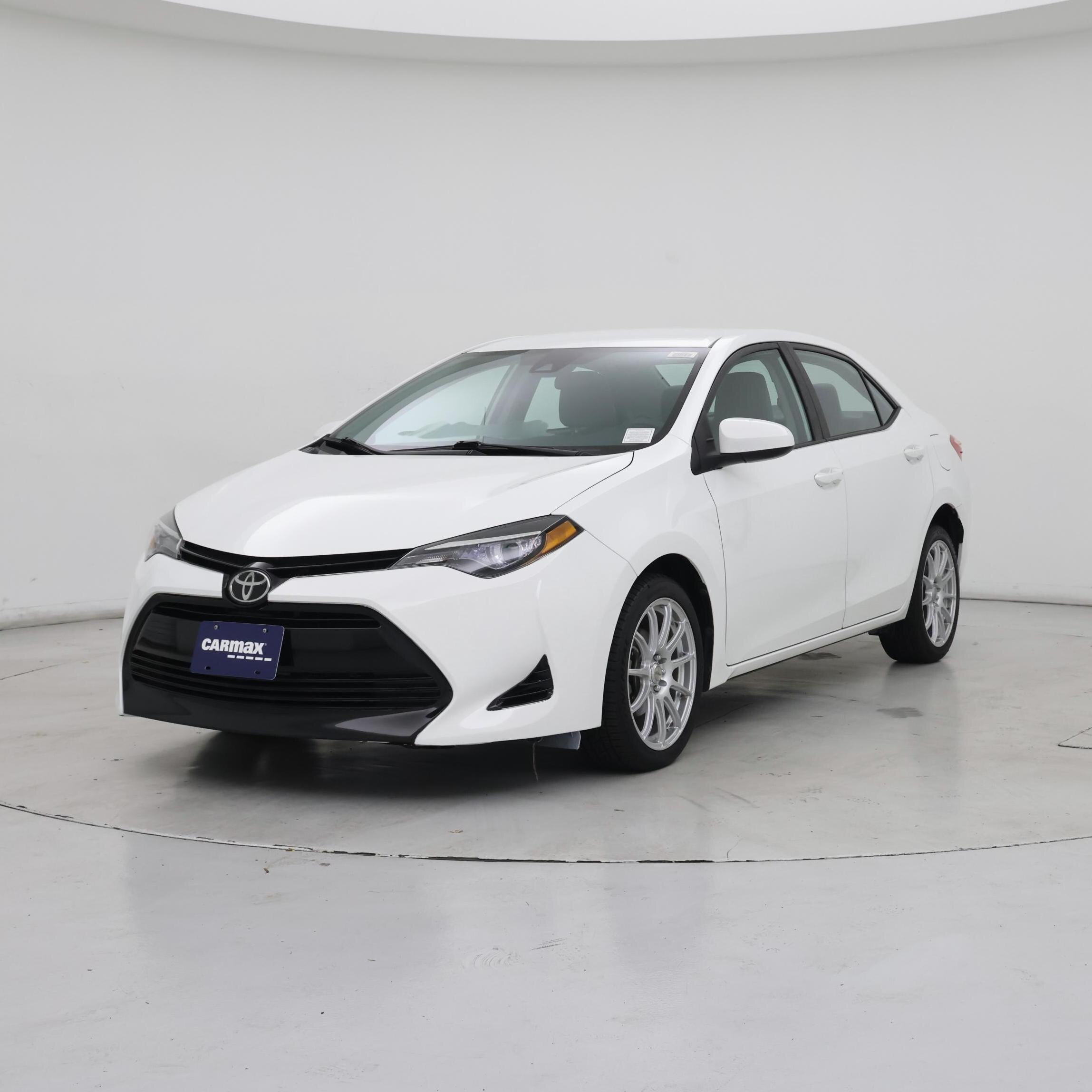 Thumbnail: 2017 Toyota Corolla - 4