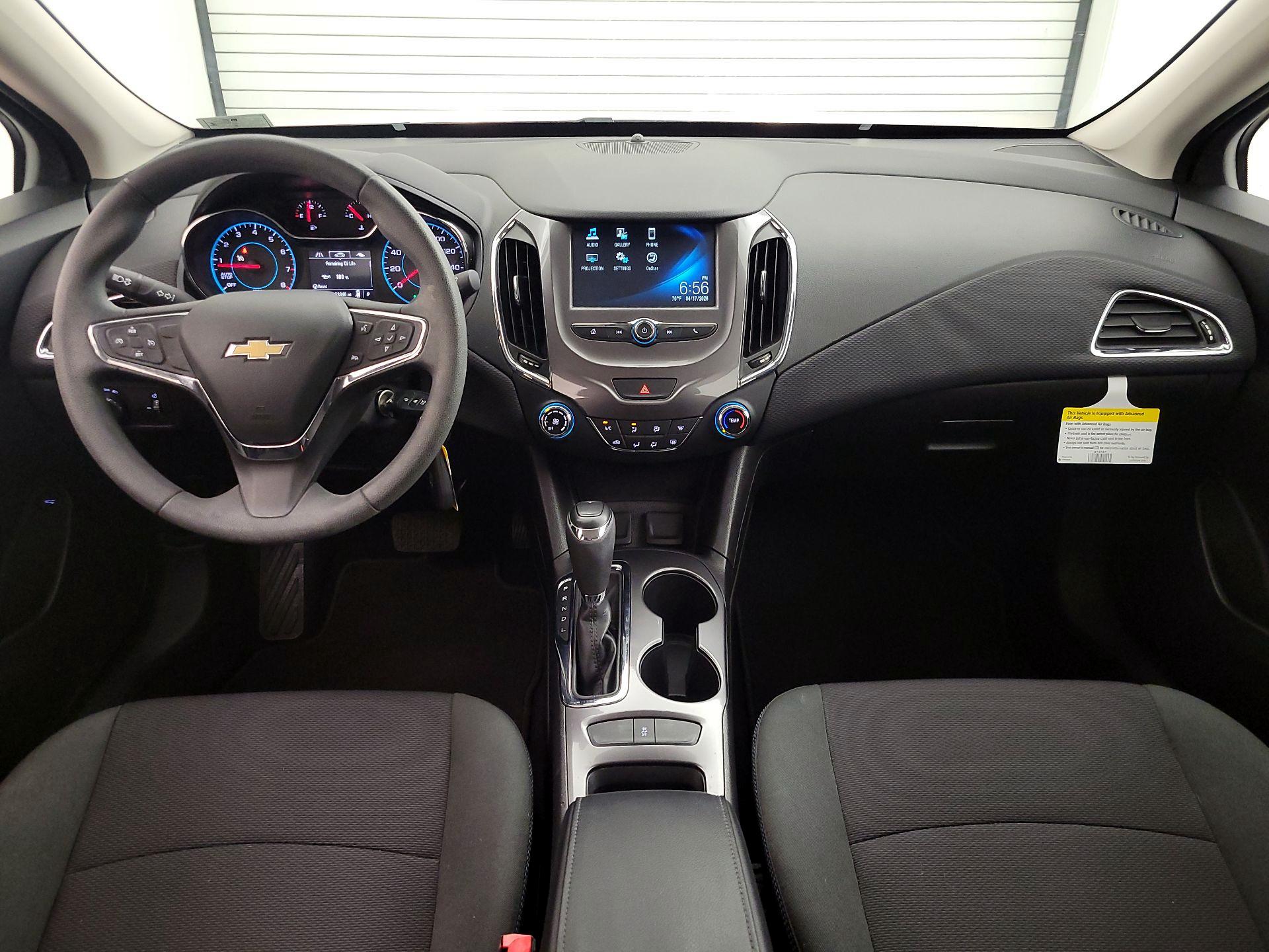 Thumbnail: 2016 Chevrolet Cruze - 9