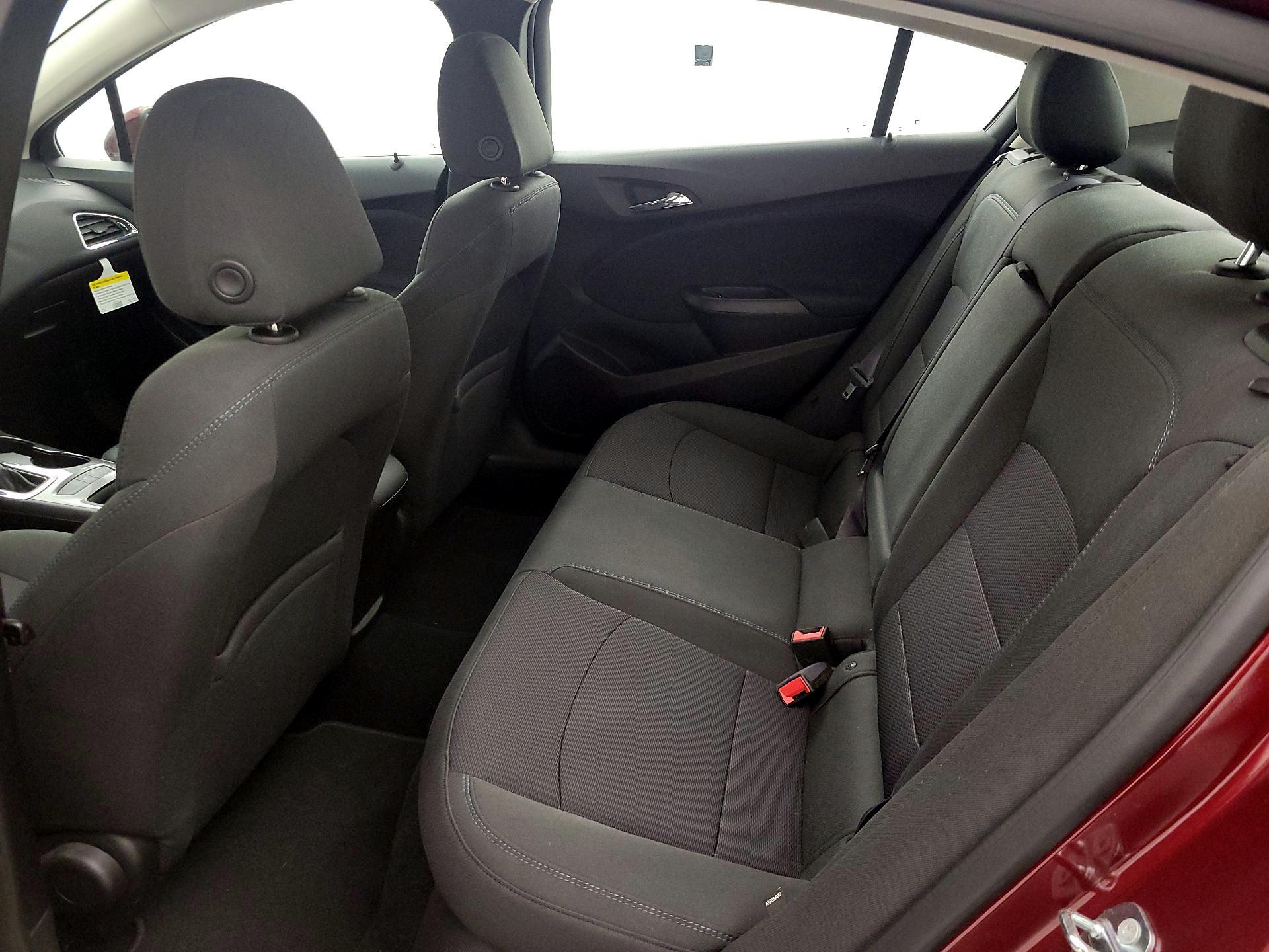 Thumbnail: 2016 Chevrolet Cruze - 19