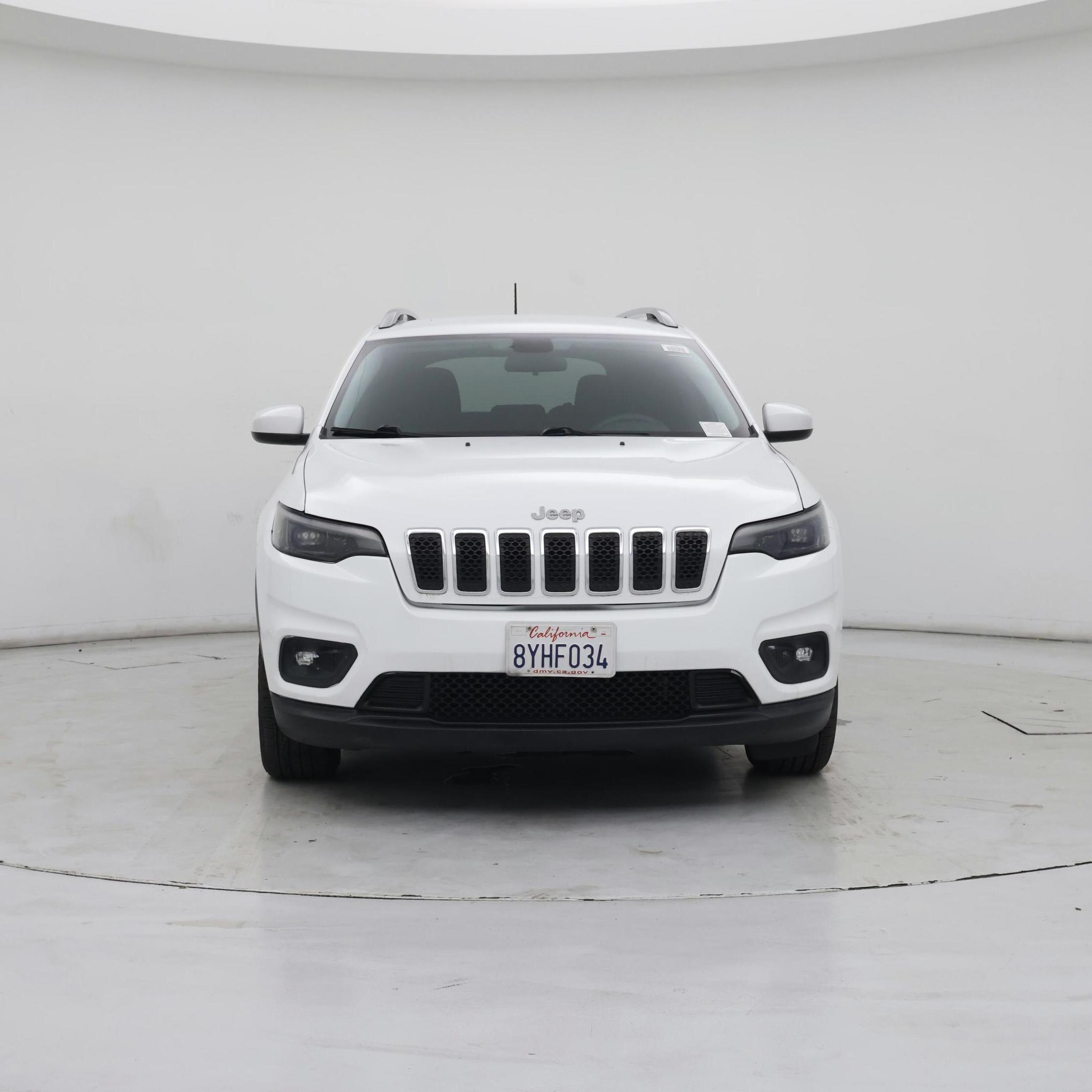 Thumbnail: 2019 Jeep Cherokee - 5