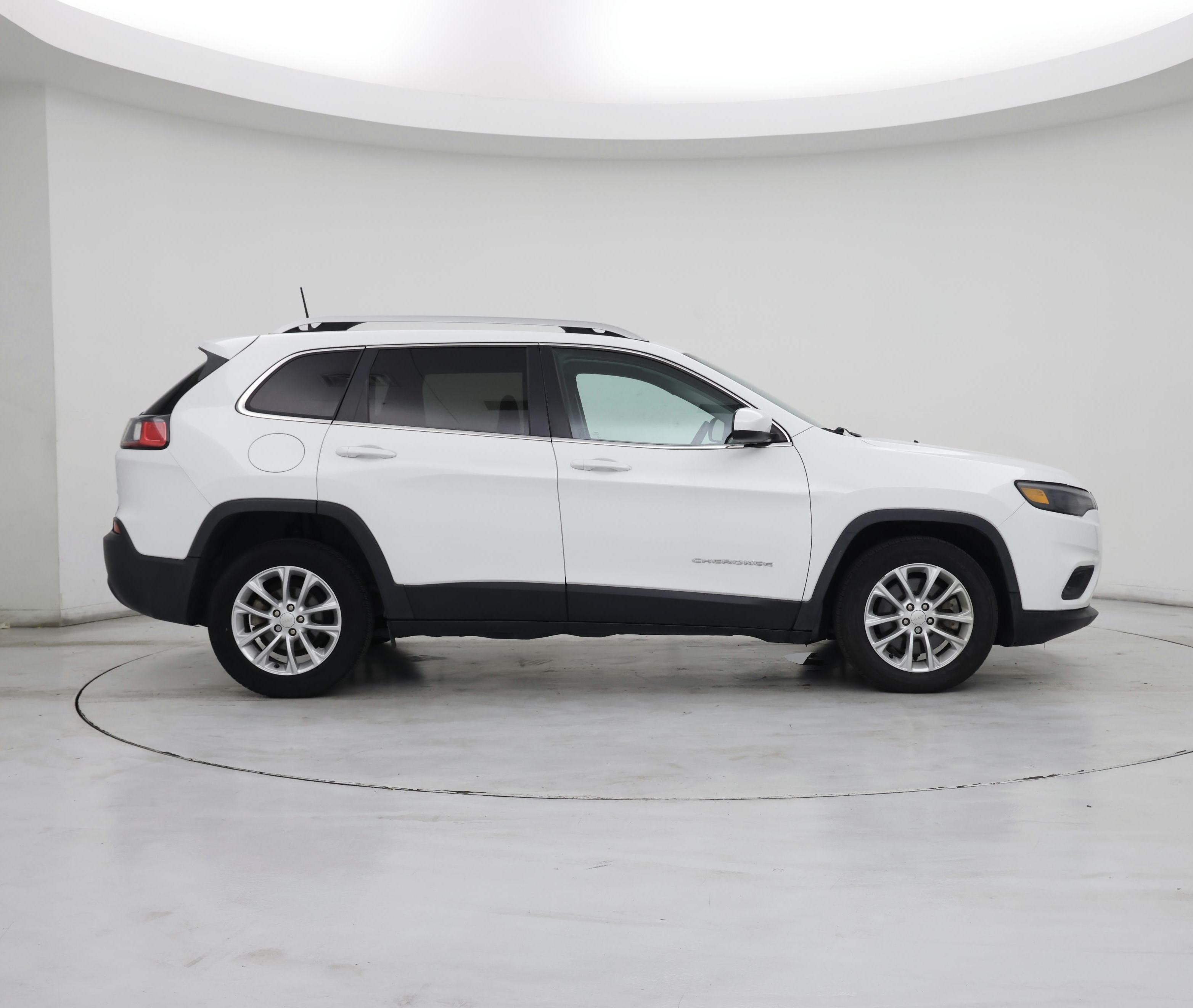 Thumbnail: 2019 Jeep Cherokee - 7