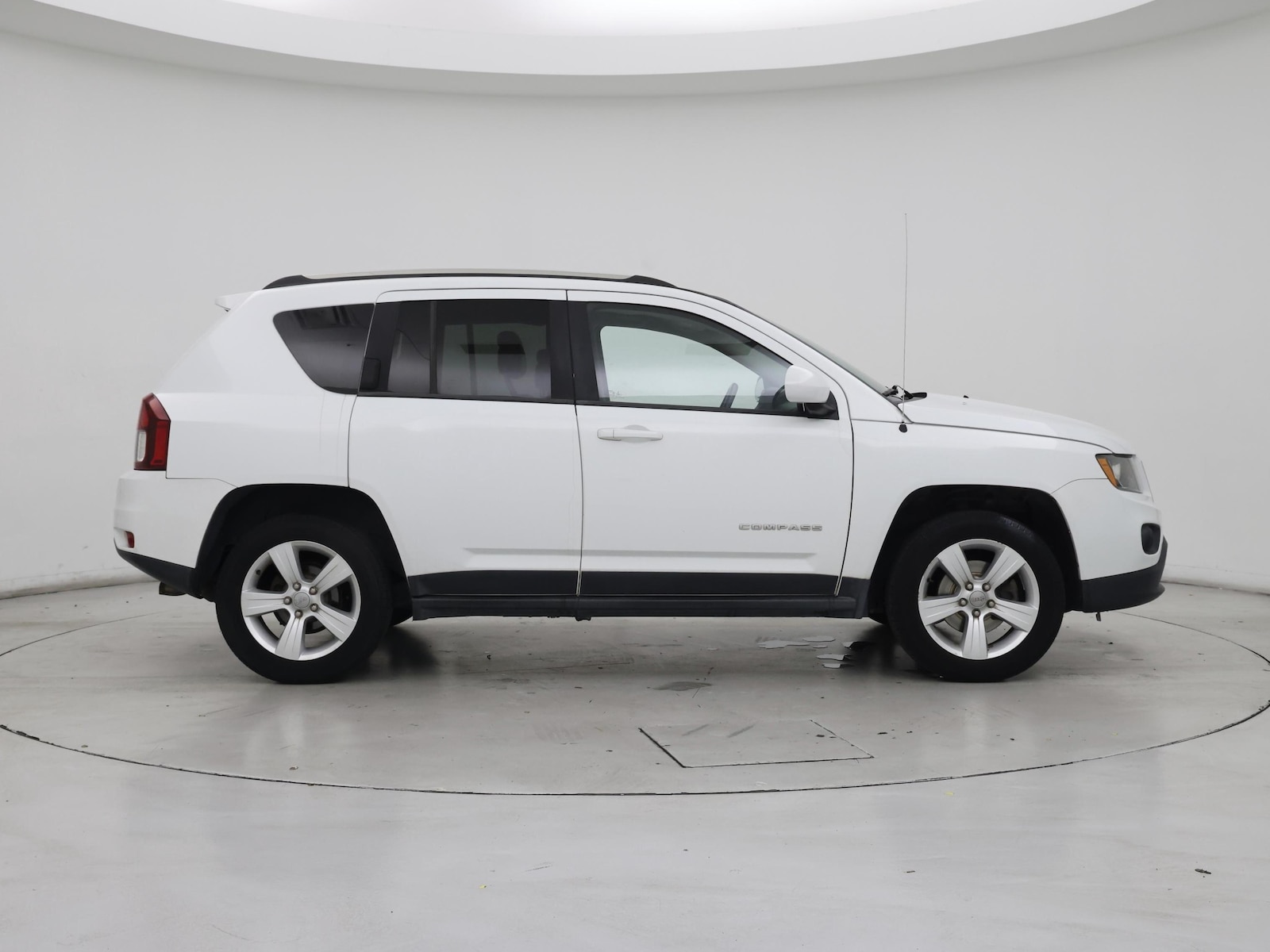 2014 Jeep Compass Latitude - Photo 8