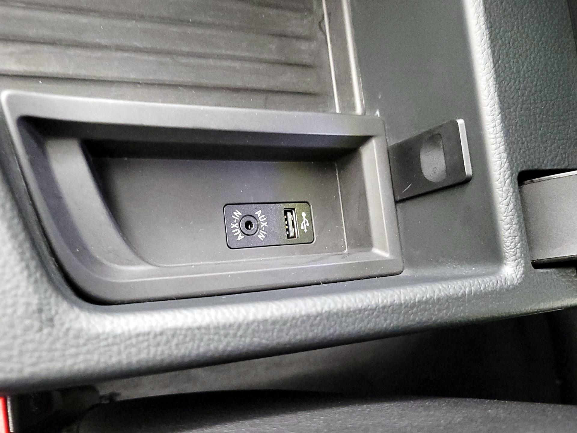 Thumbnail: 2017 BMW 3 Series - 19