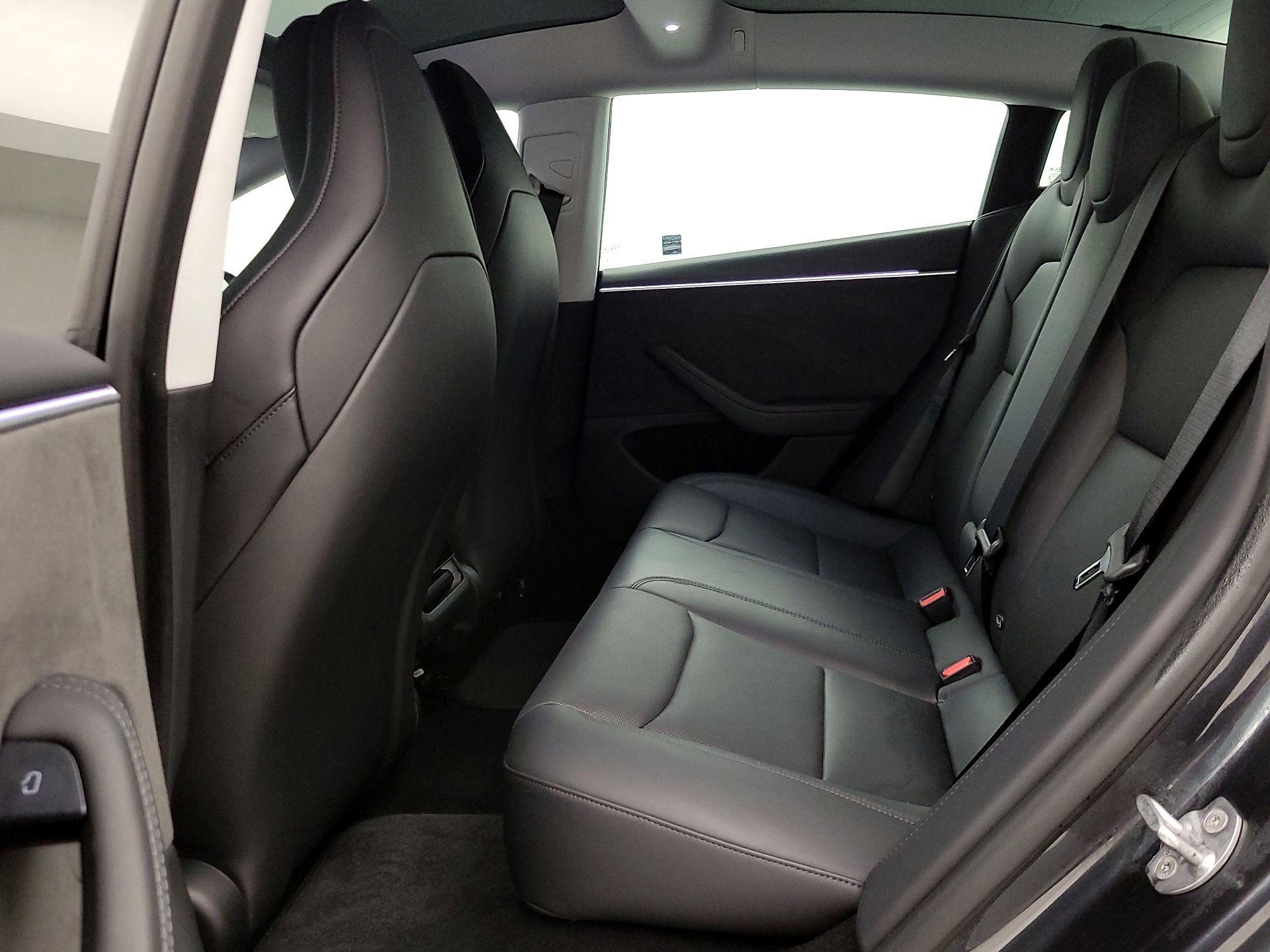 Thumbnail: 2024 Tesla Model 3 - 19