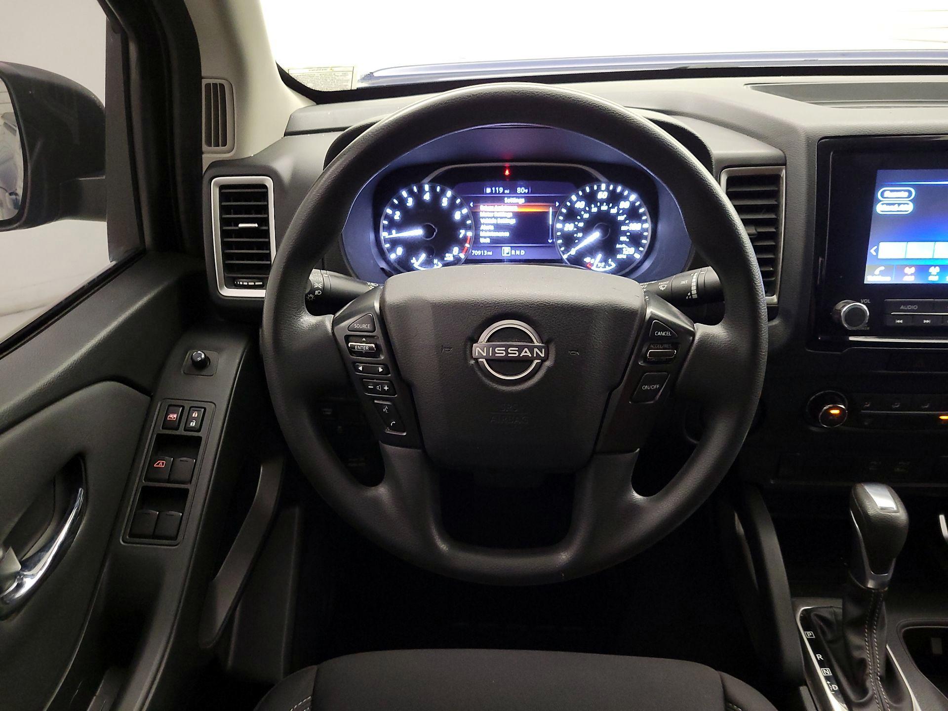 Thumbnail: 2022 Nissan Frontier - 10