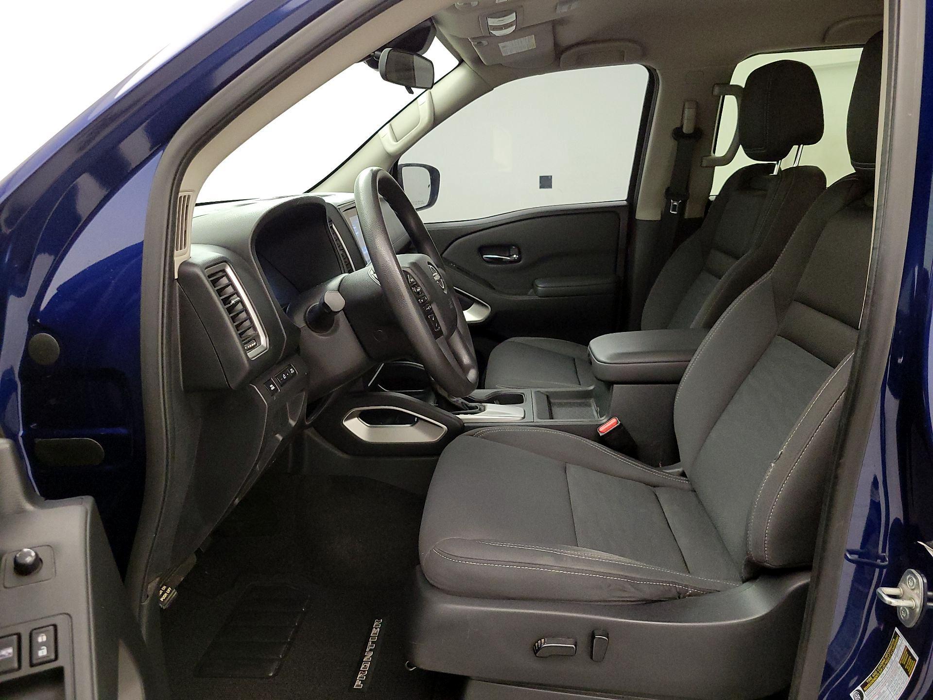 Thumbnail: 2022 Nissan Frontier - 11