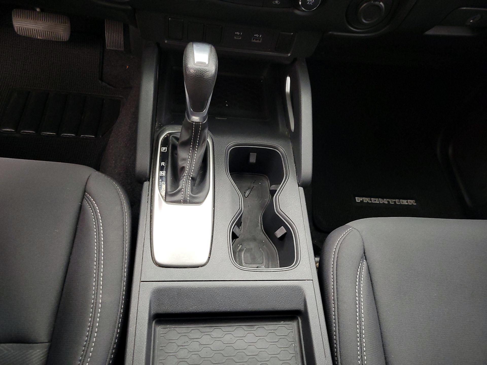 Thumbnail: 2022 Nissan Frontier - 17