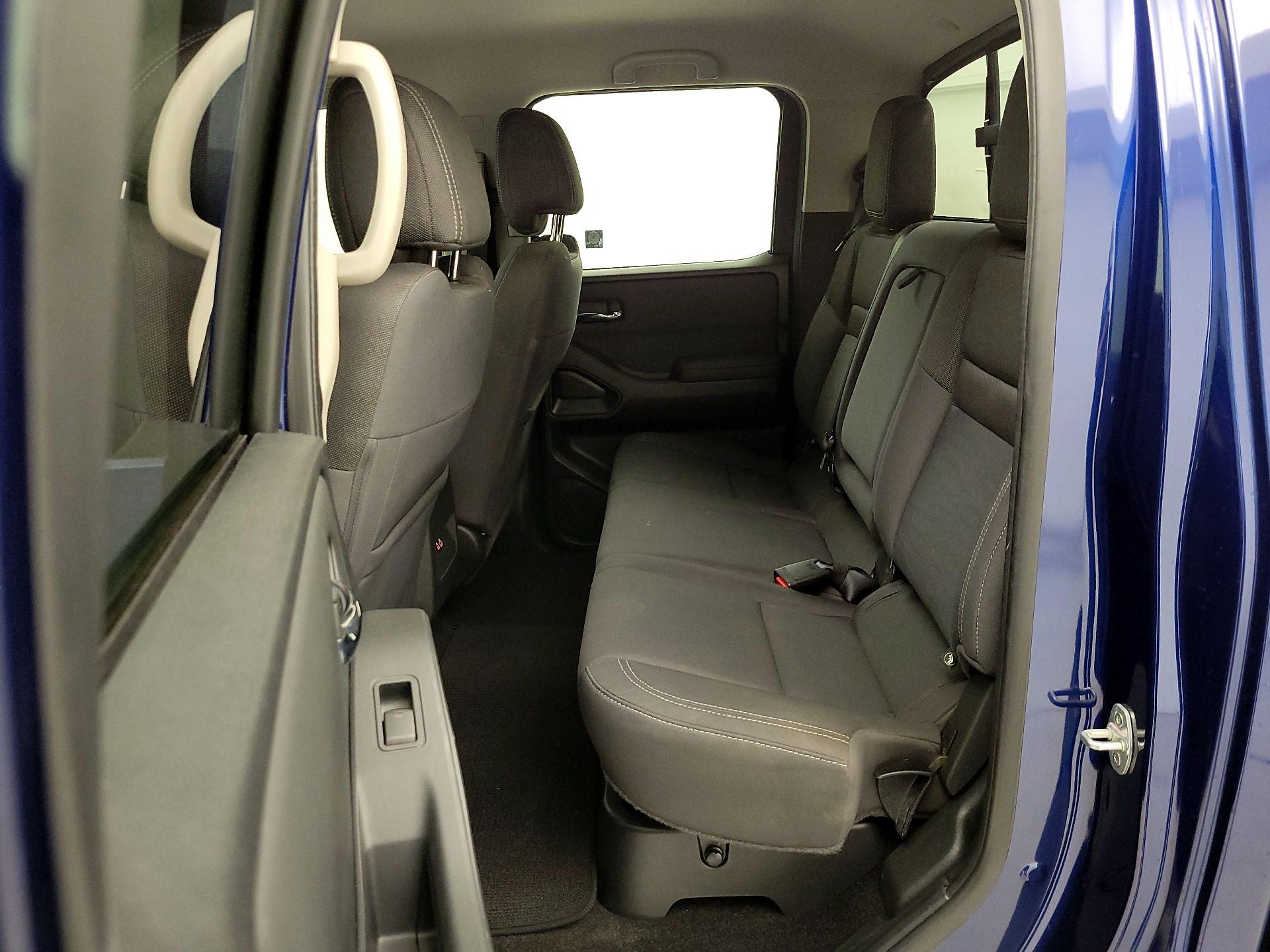 Thumbnail: 2022 Nissan Frontier - 19