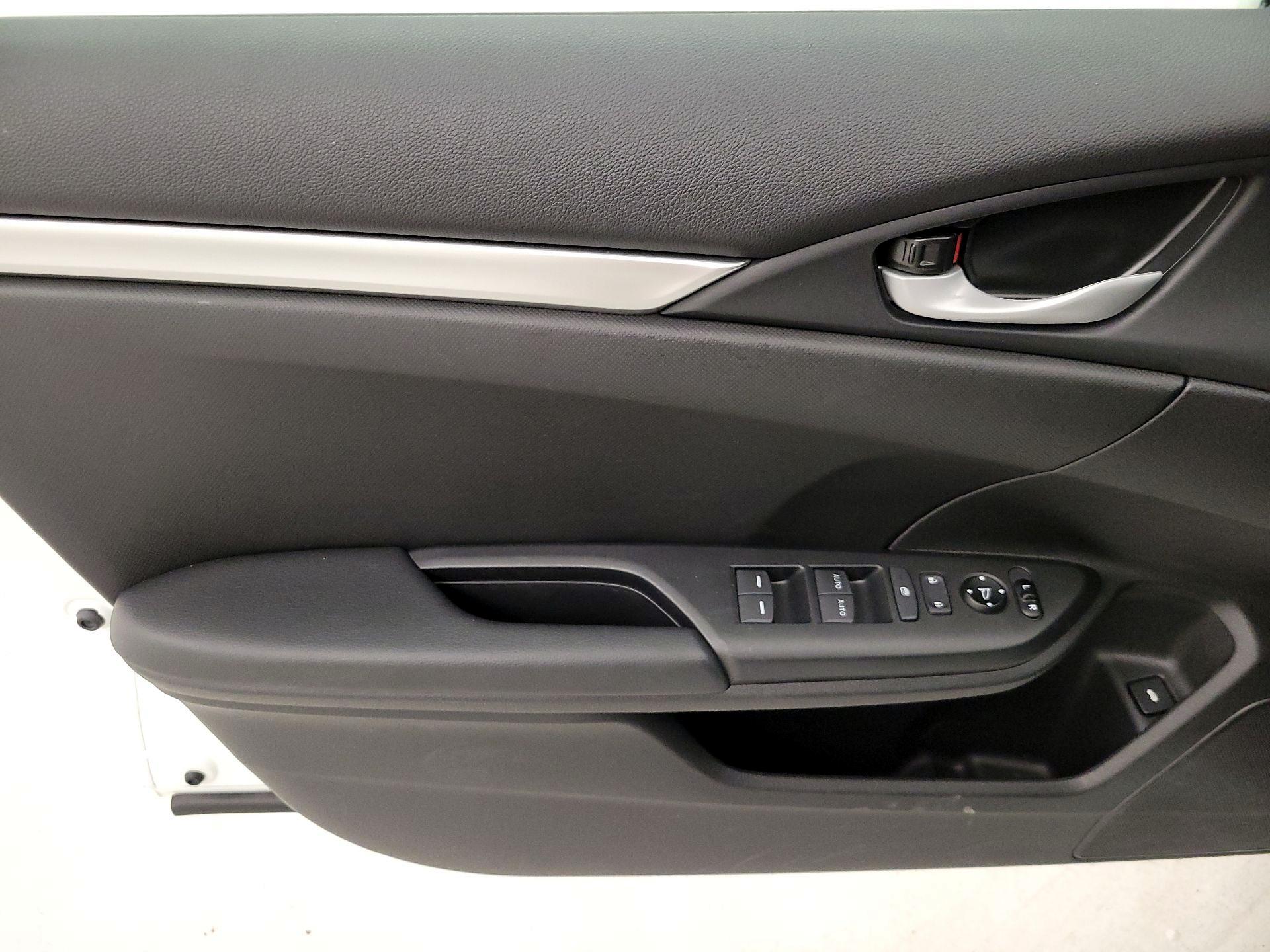 Thumbnail: 2020 Honda Civic - 12