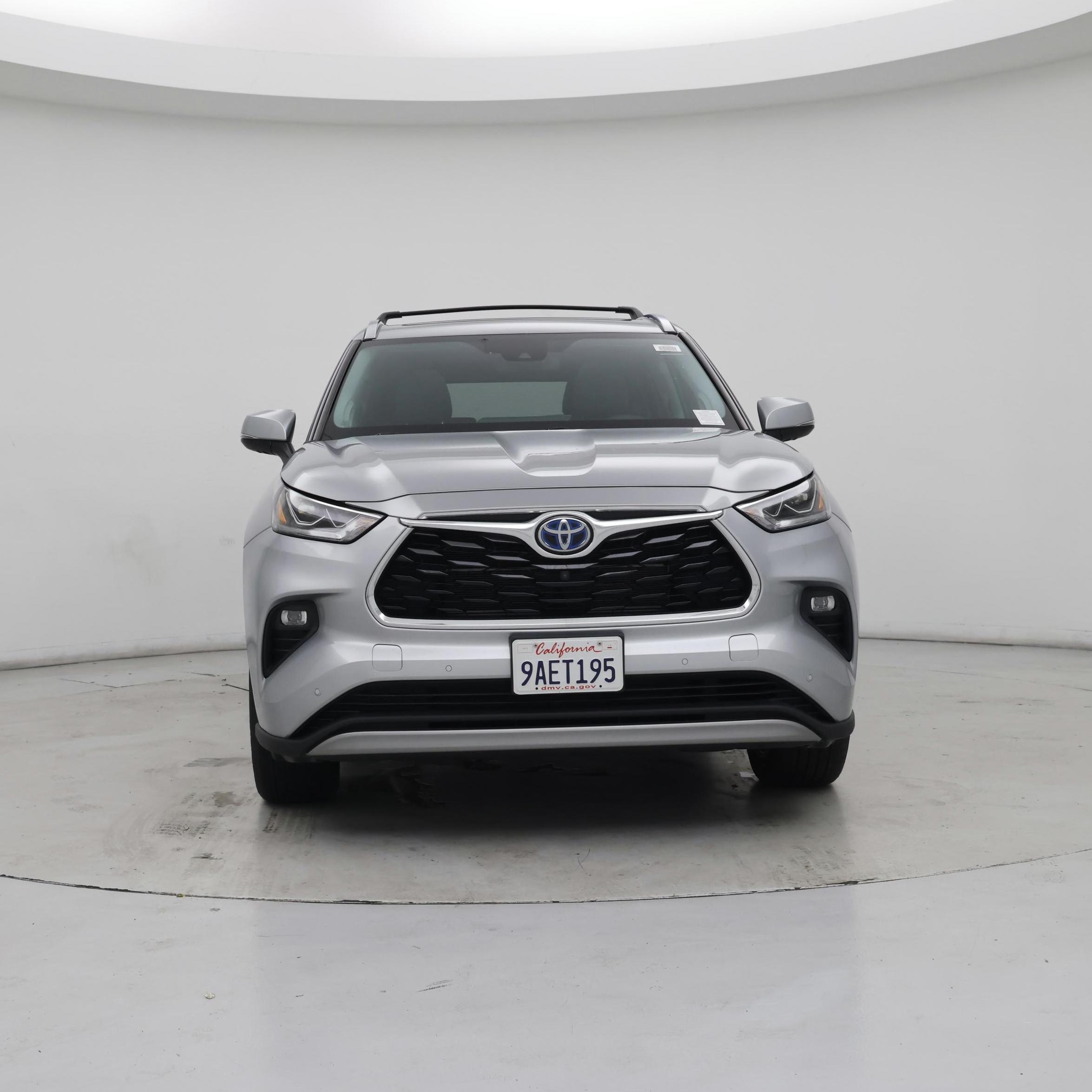 Thumbnail: 2022 Toyota Highlander - 5