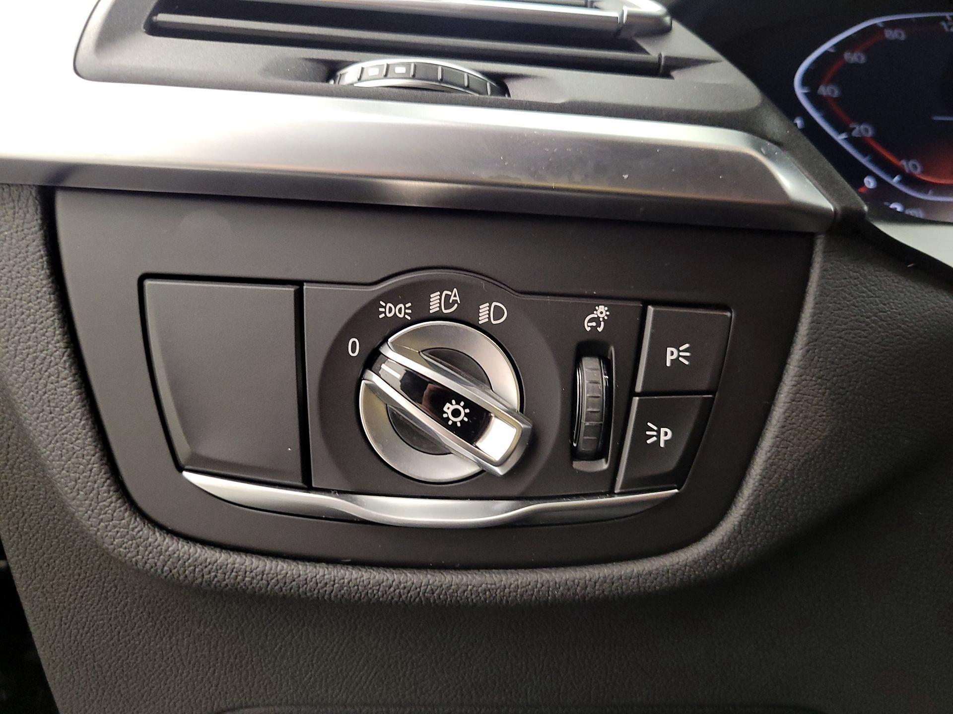 Thumbnail: 2022 BMW X3 - 13